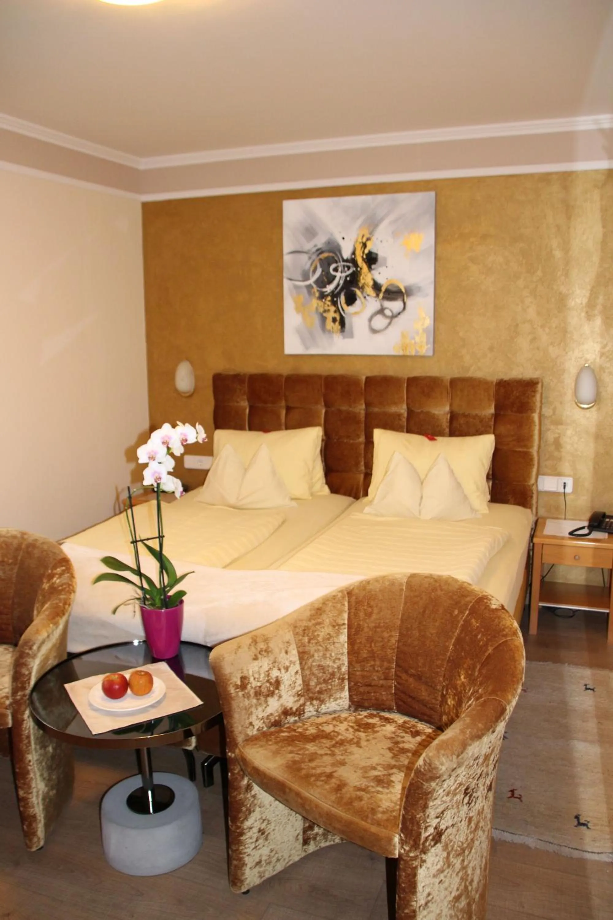 Photo of the whole room, Bed in Hotel Lang