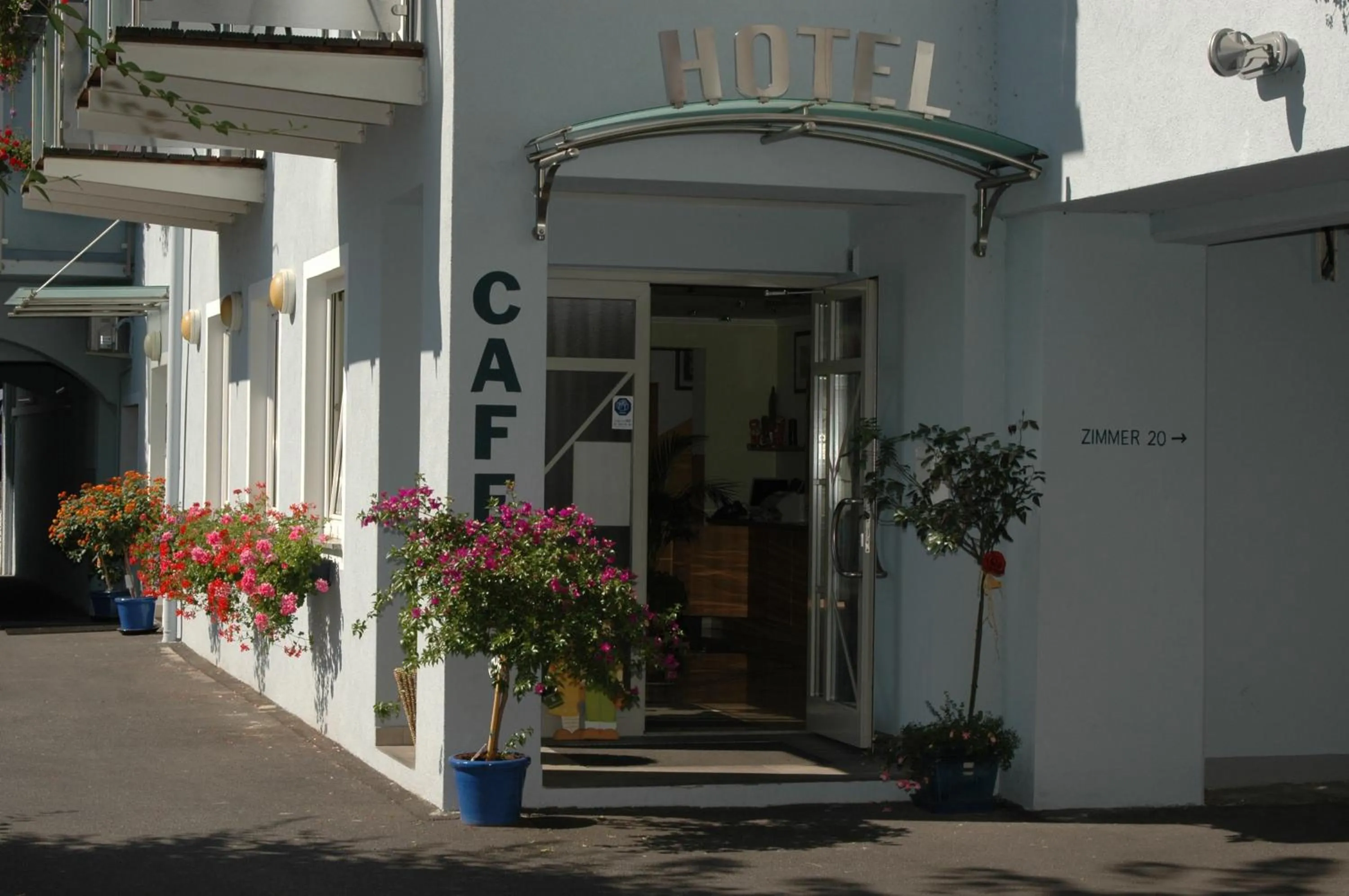 Facade/entrance in Hotel Lang