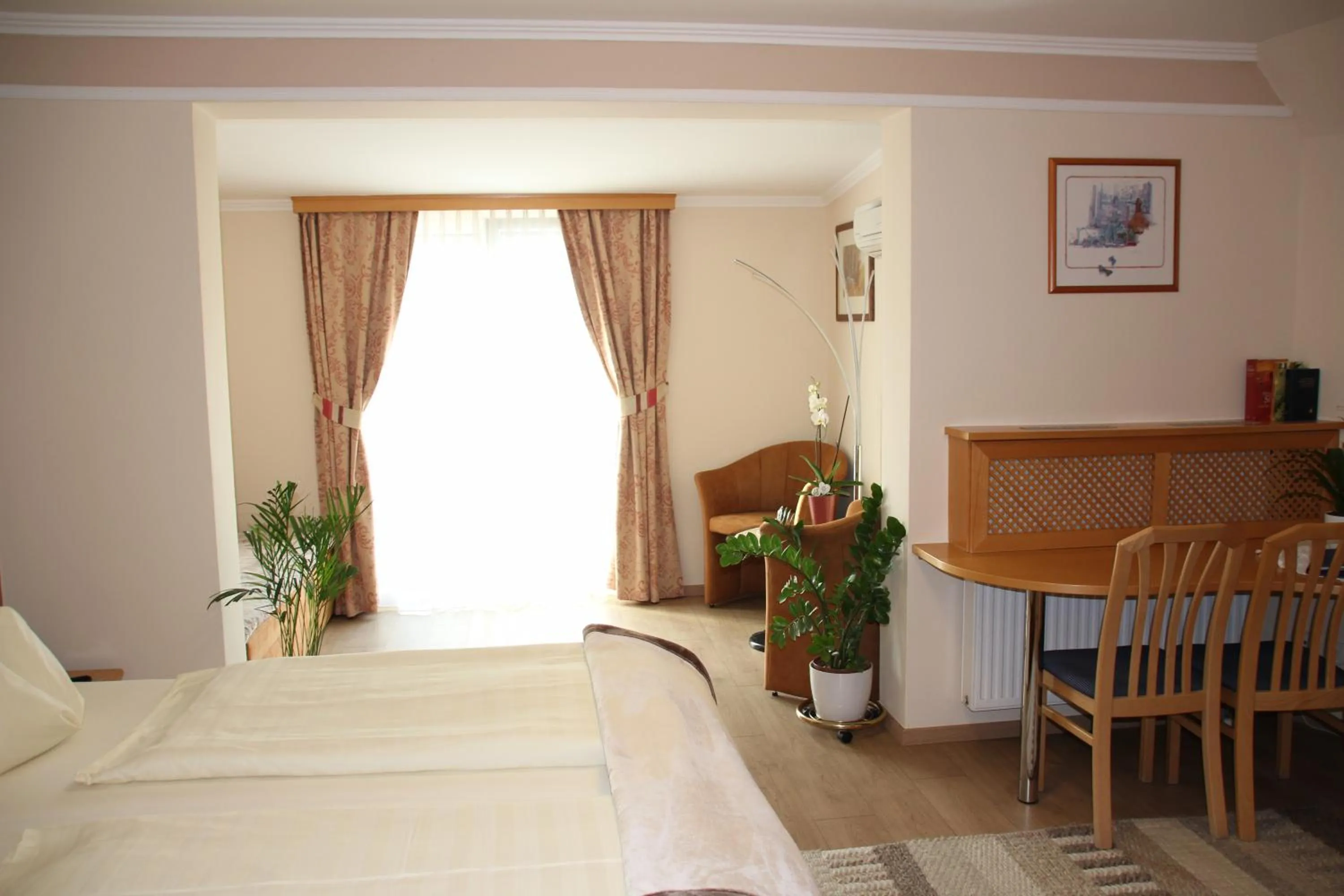 Photo of the whole room, Bed in Hotel Lang