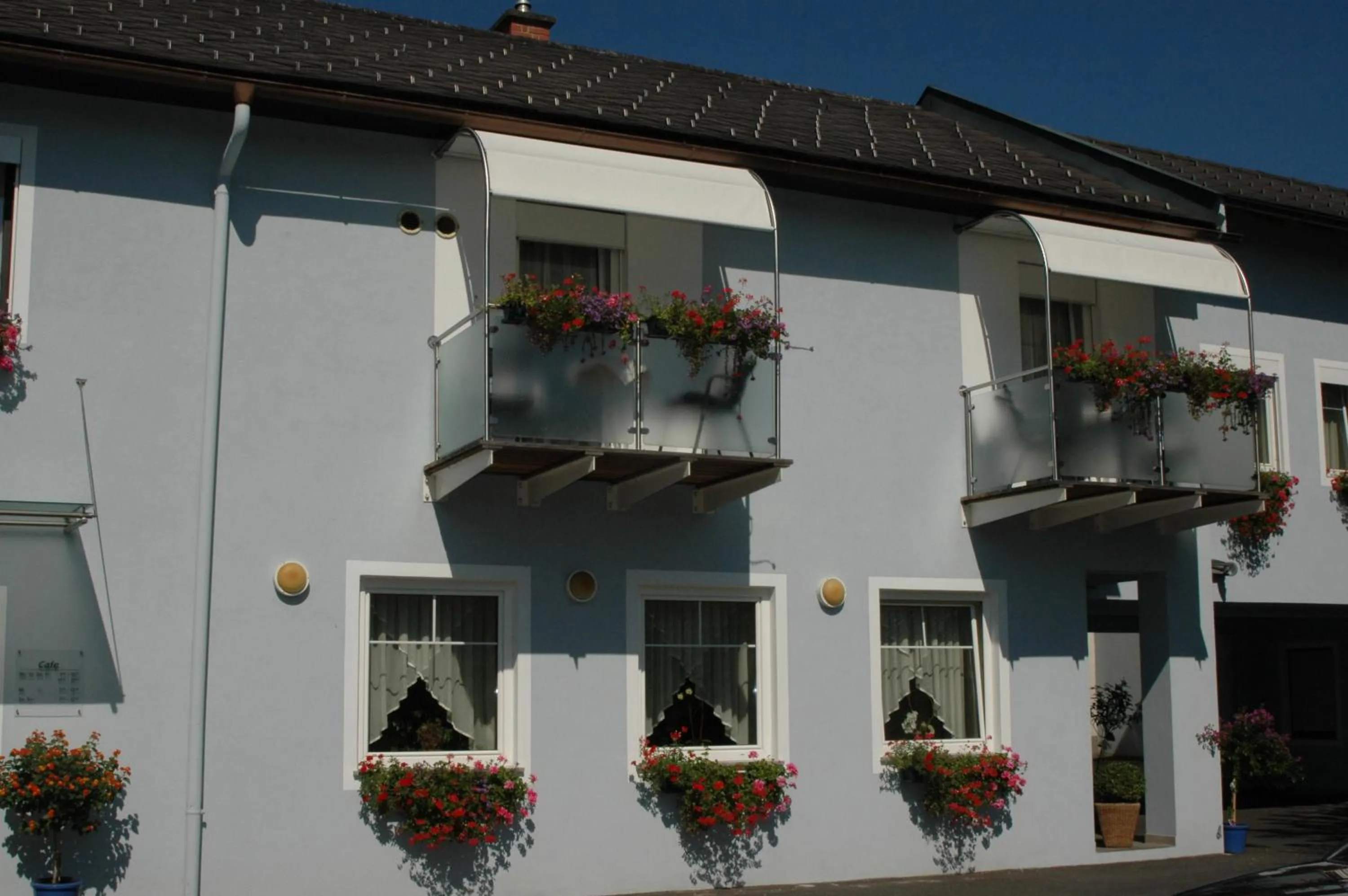 Facade/entrance in Hotel Lang