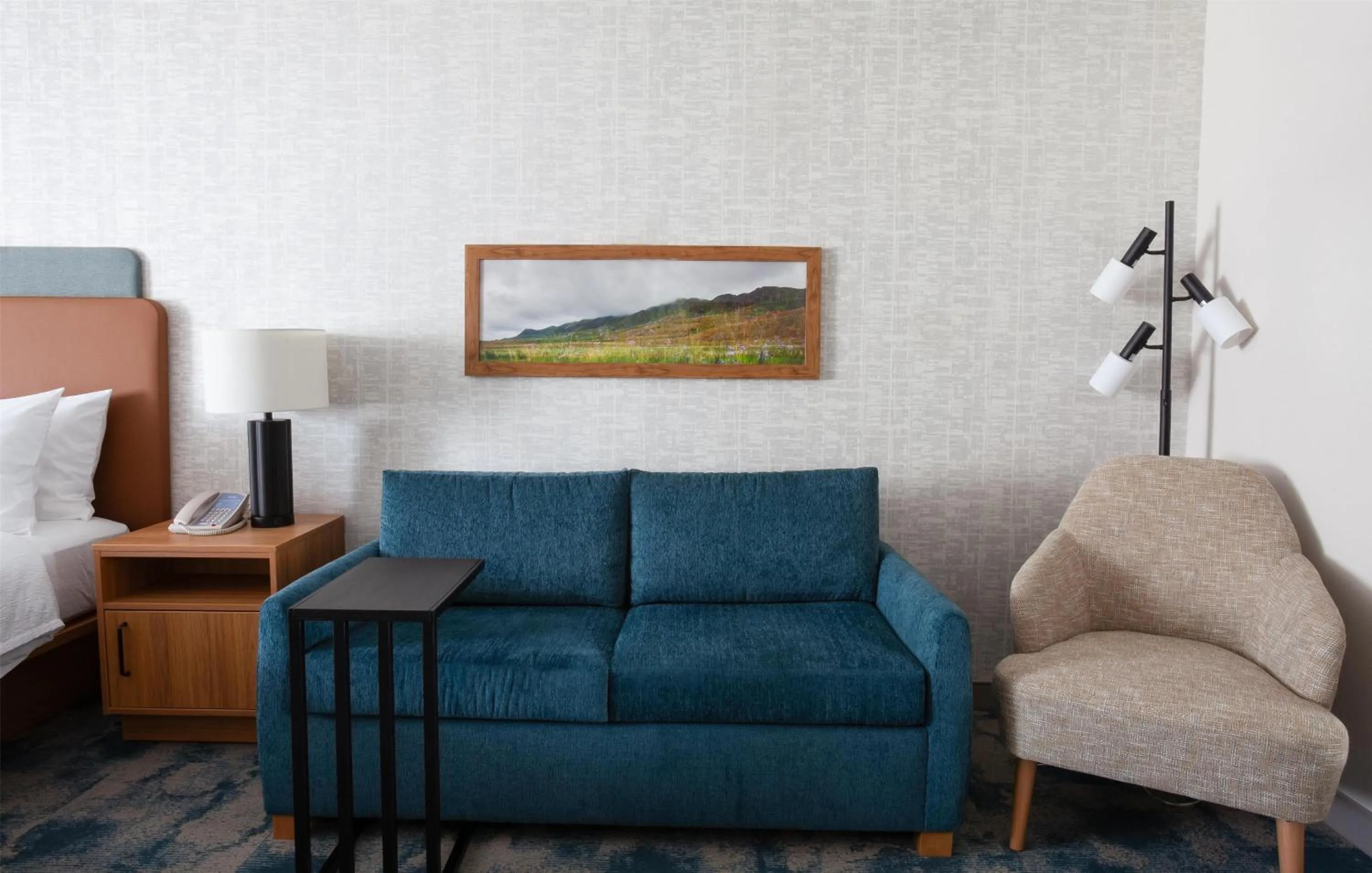 Living room in Hampton Inn Salt Lake City-North