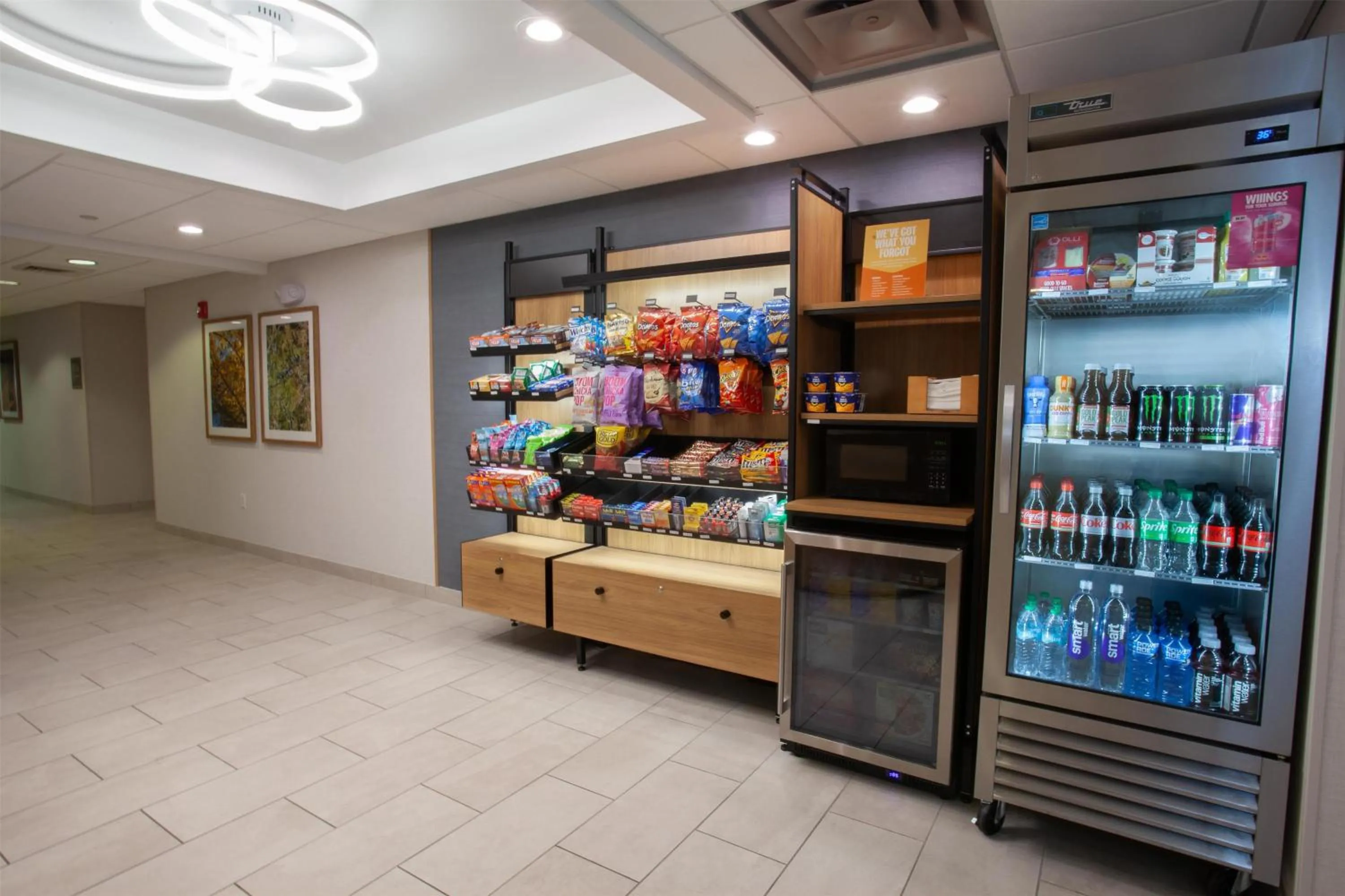 Restaurant/places to eat in Hampton Inn Salt Lake City-North