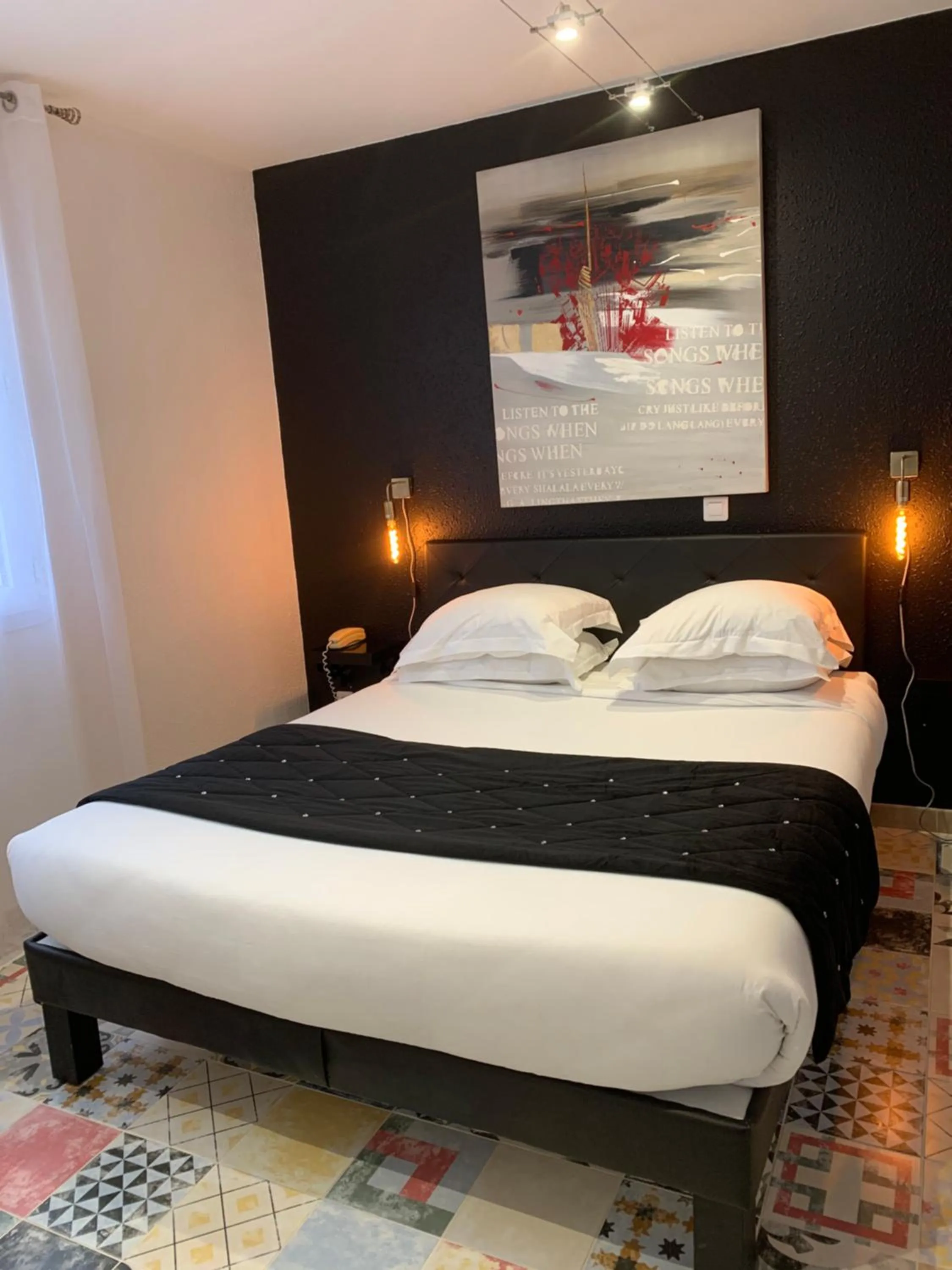 Bed in Hotel Restaurant Baryton