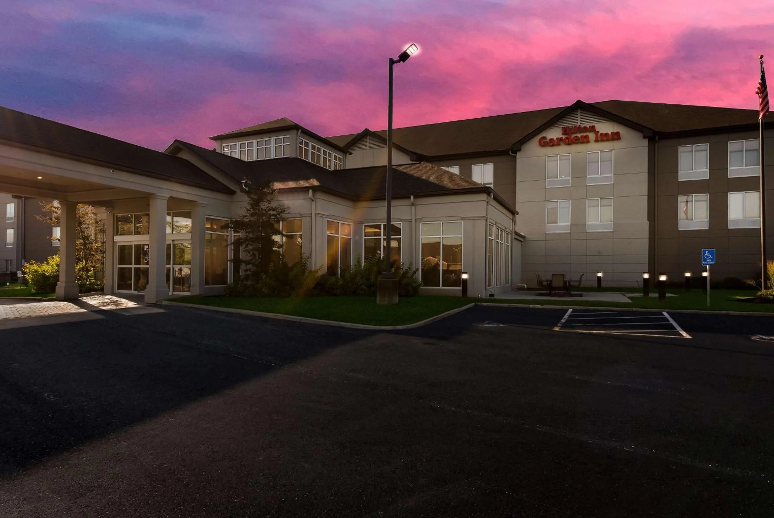 Property building in Hilton Garden Inn Columbus/Grove City