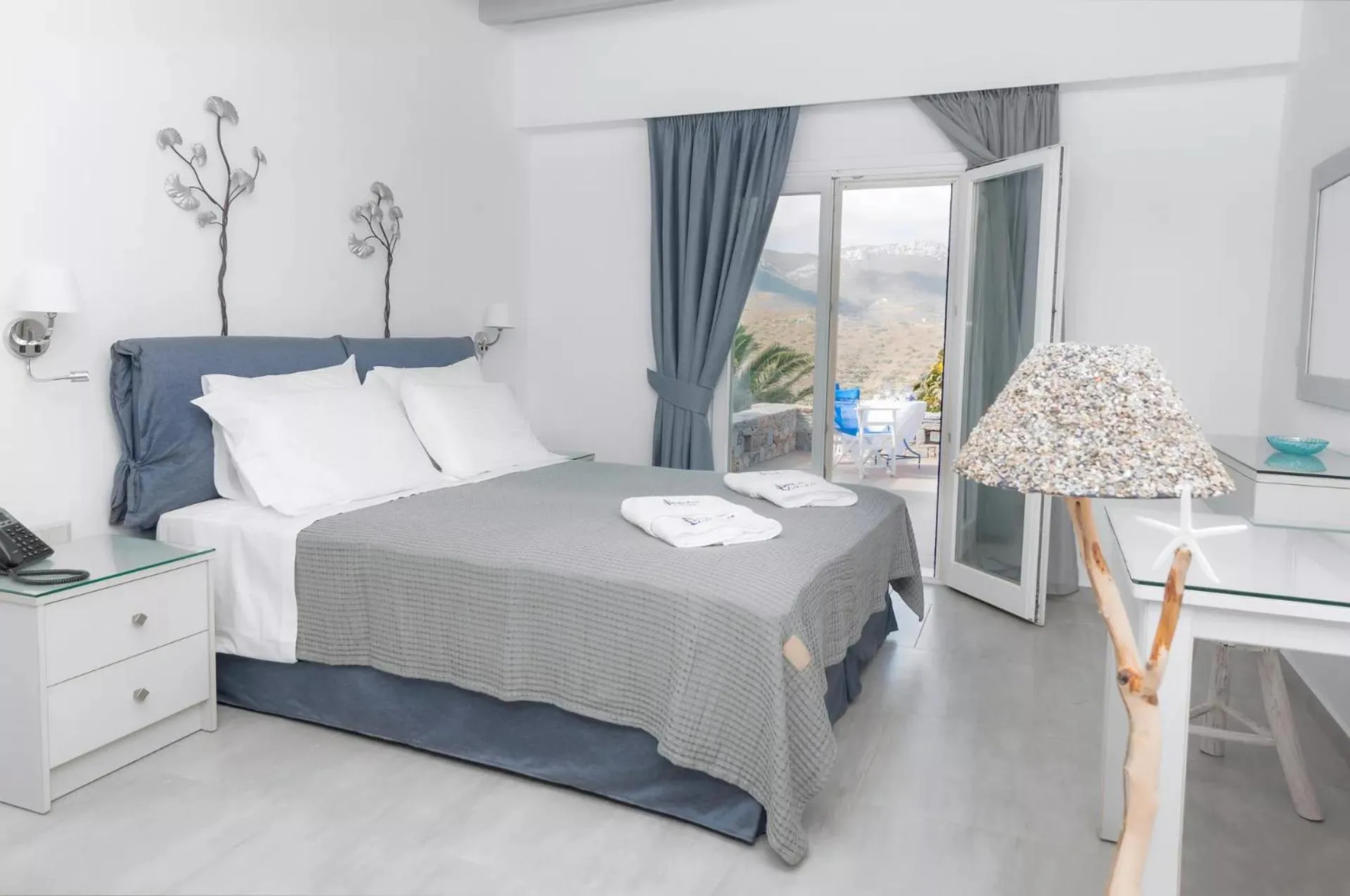 Bed in Skopelitis Village