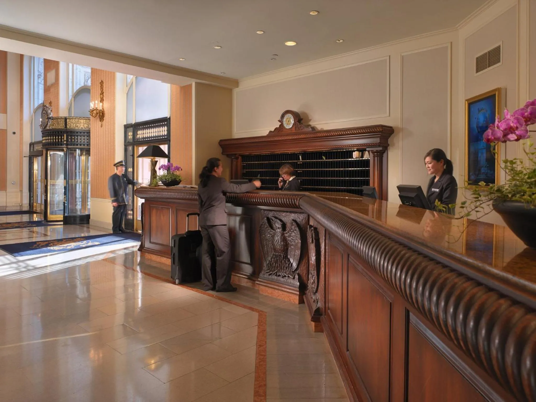 Property building in InterContinental Mark Hopkins San Francisco by IHG