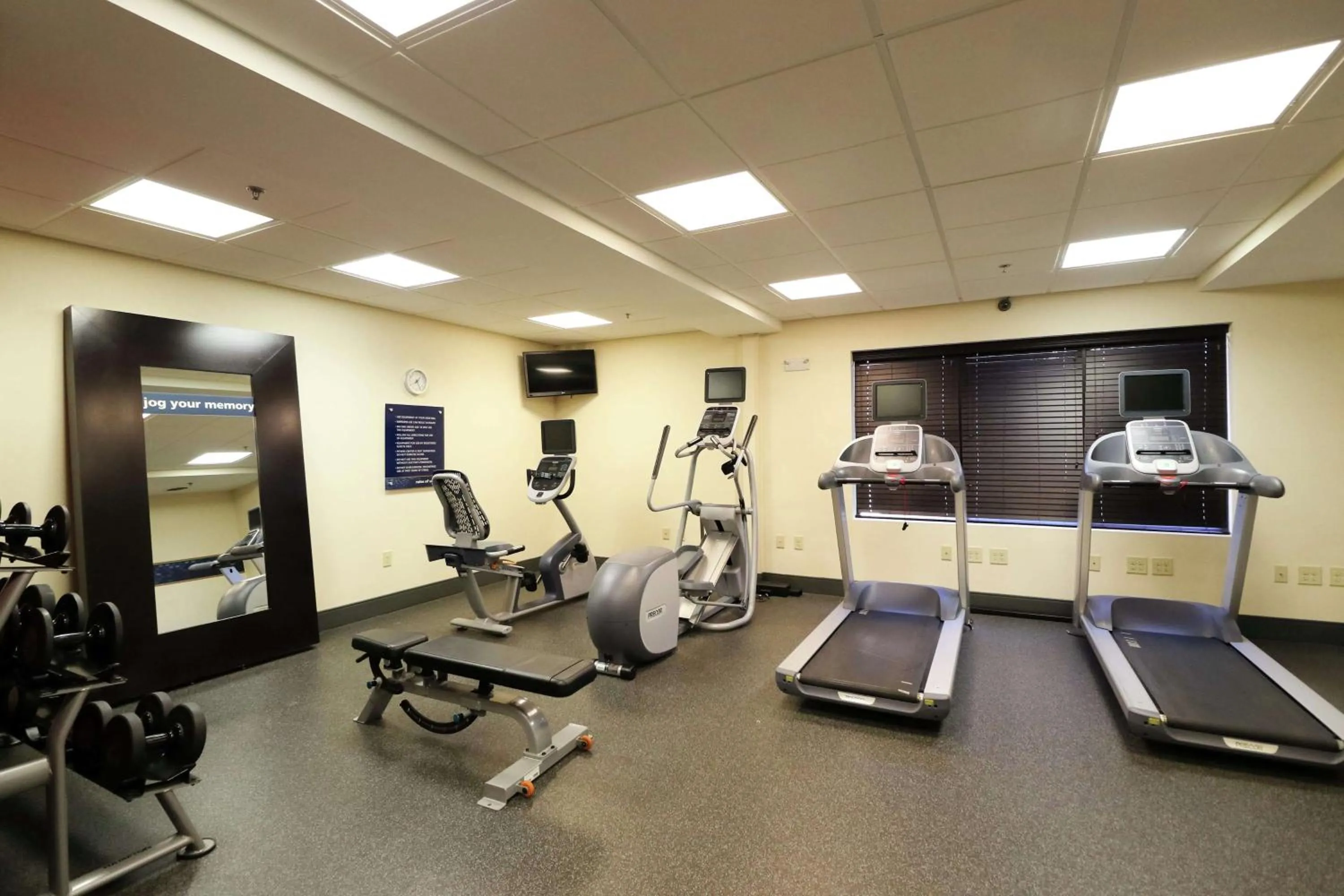 Fitness centre/facilities in Hampton Inn Columbus-South