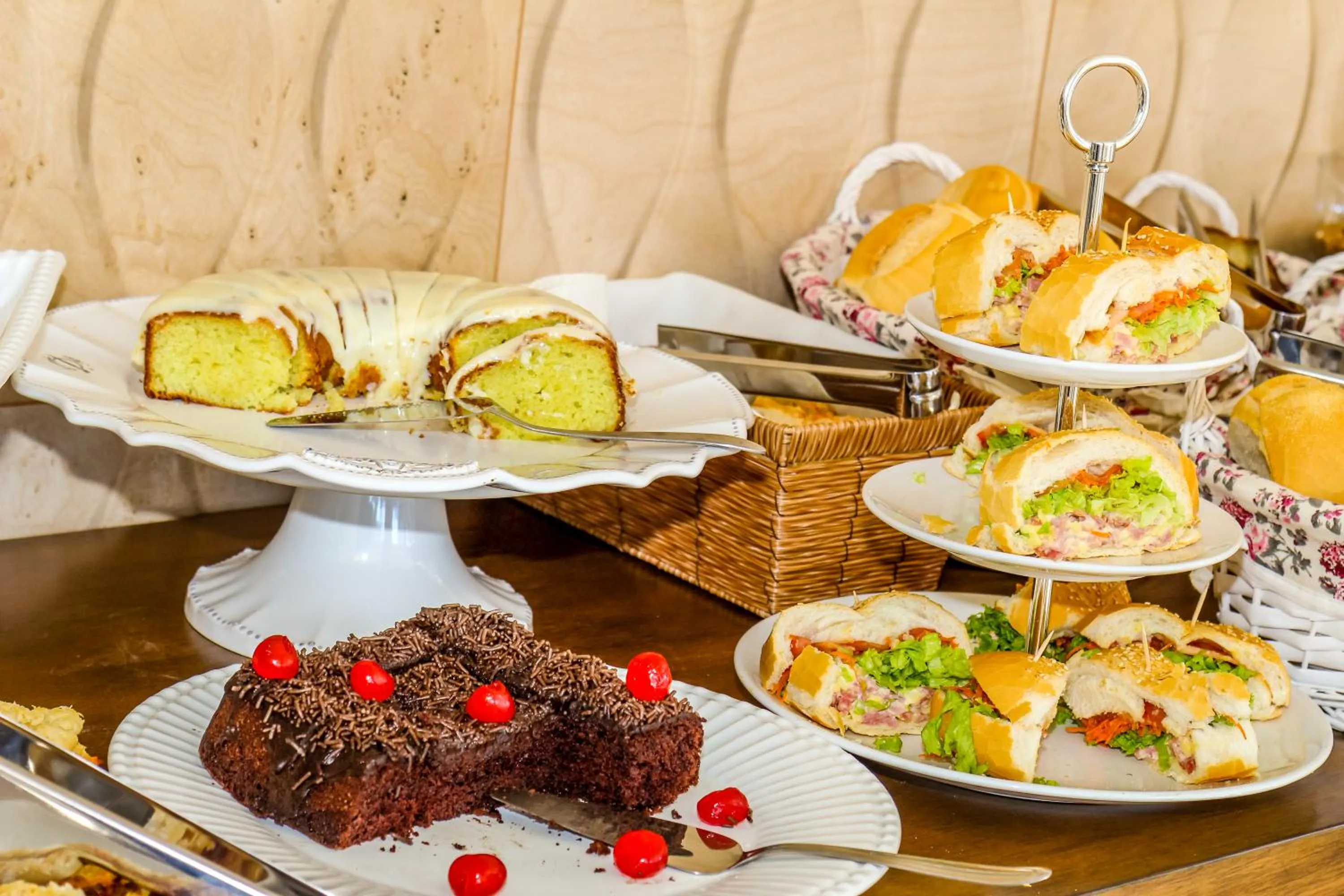 Buffet breakfast in Hotel Gramado Interlaken