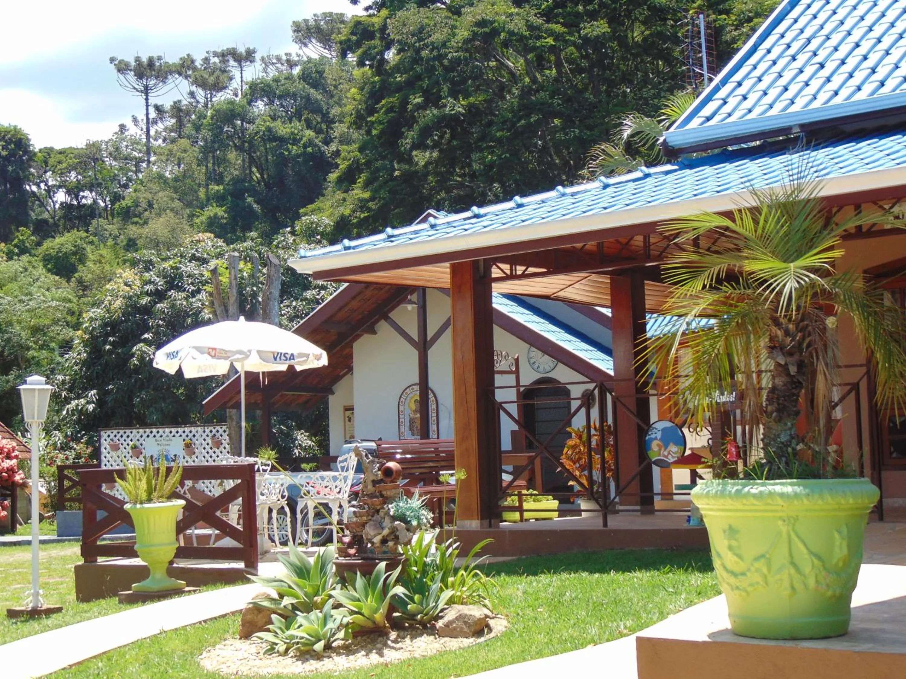 Day in Pousada Villa Da Montanha