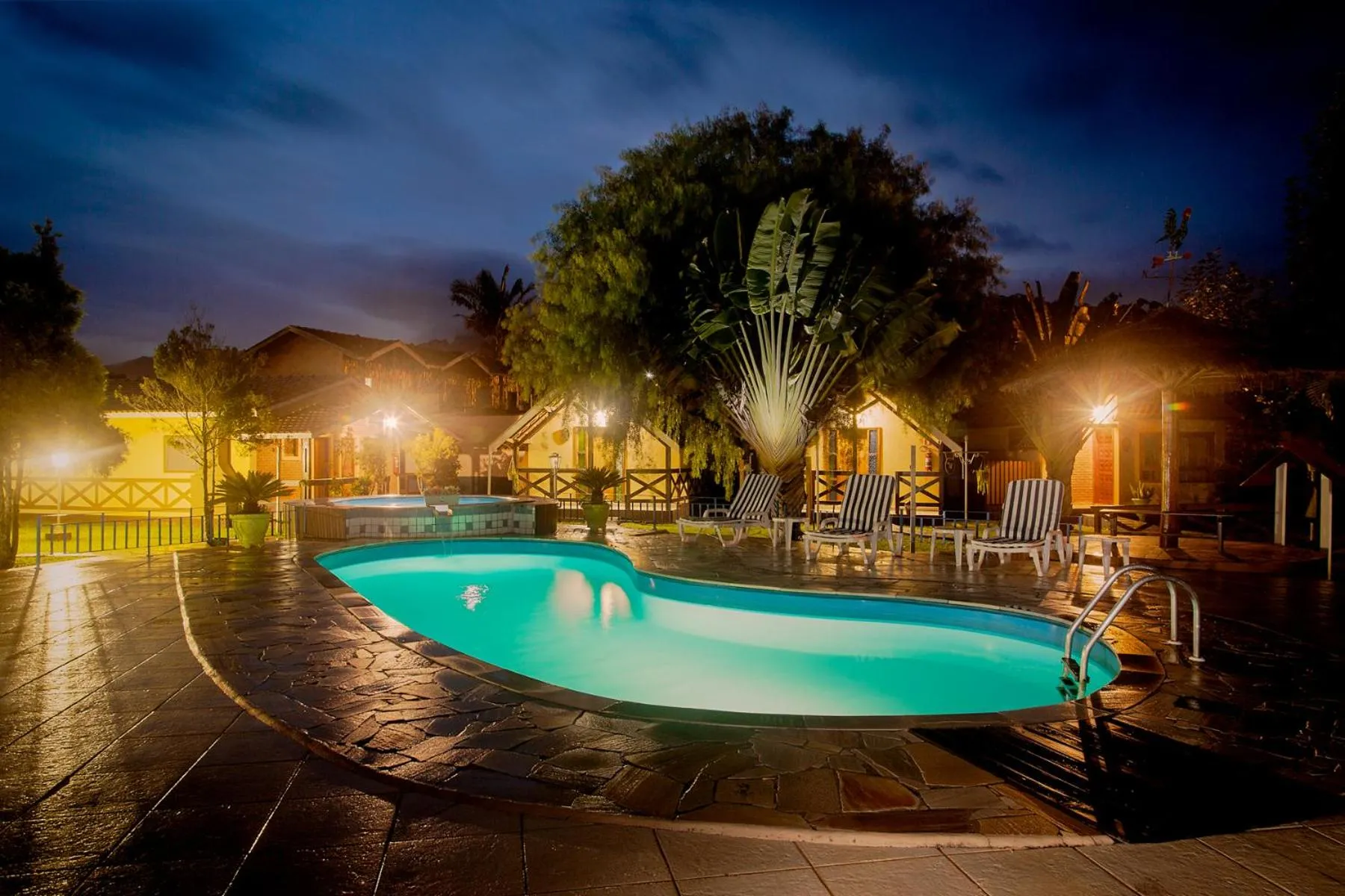 Night in Pousada Villa Da Montanha