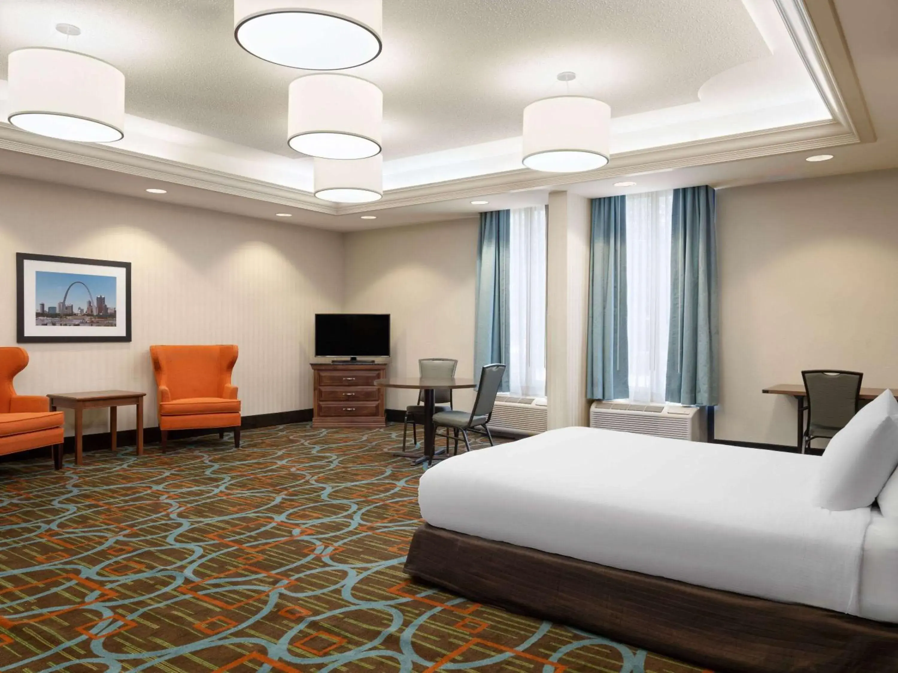 Queen Murphy Bed Suite - Non-Smoking in Wingate by Wyndham St Louis Airport Queen Murphy Bed Suite - Non-Smoking in Wingate by Wyndham St Louis Airport