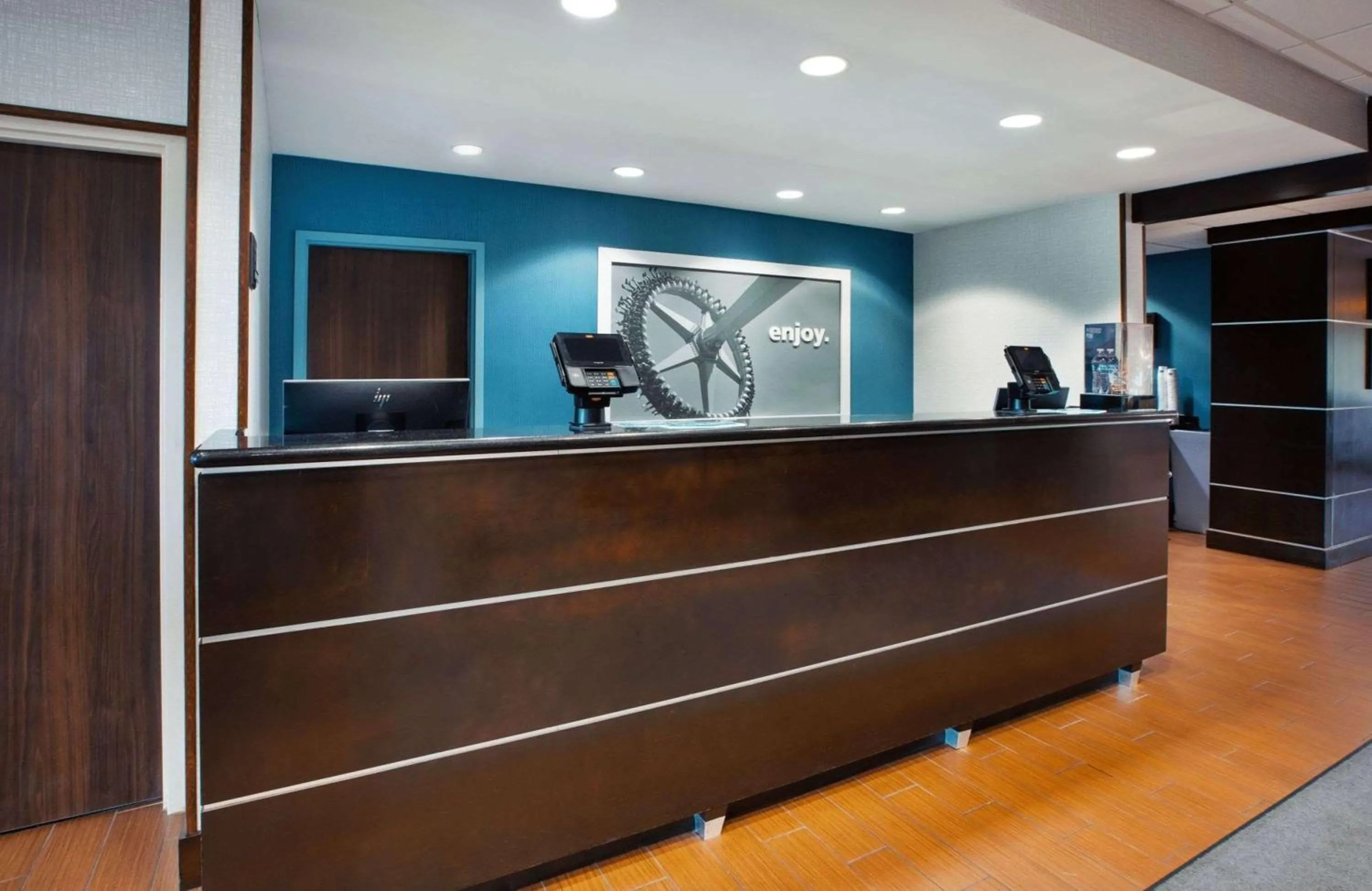 Lobby or reception in Hampton Inn Cincinnati Northwest Fairfield