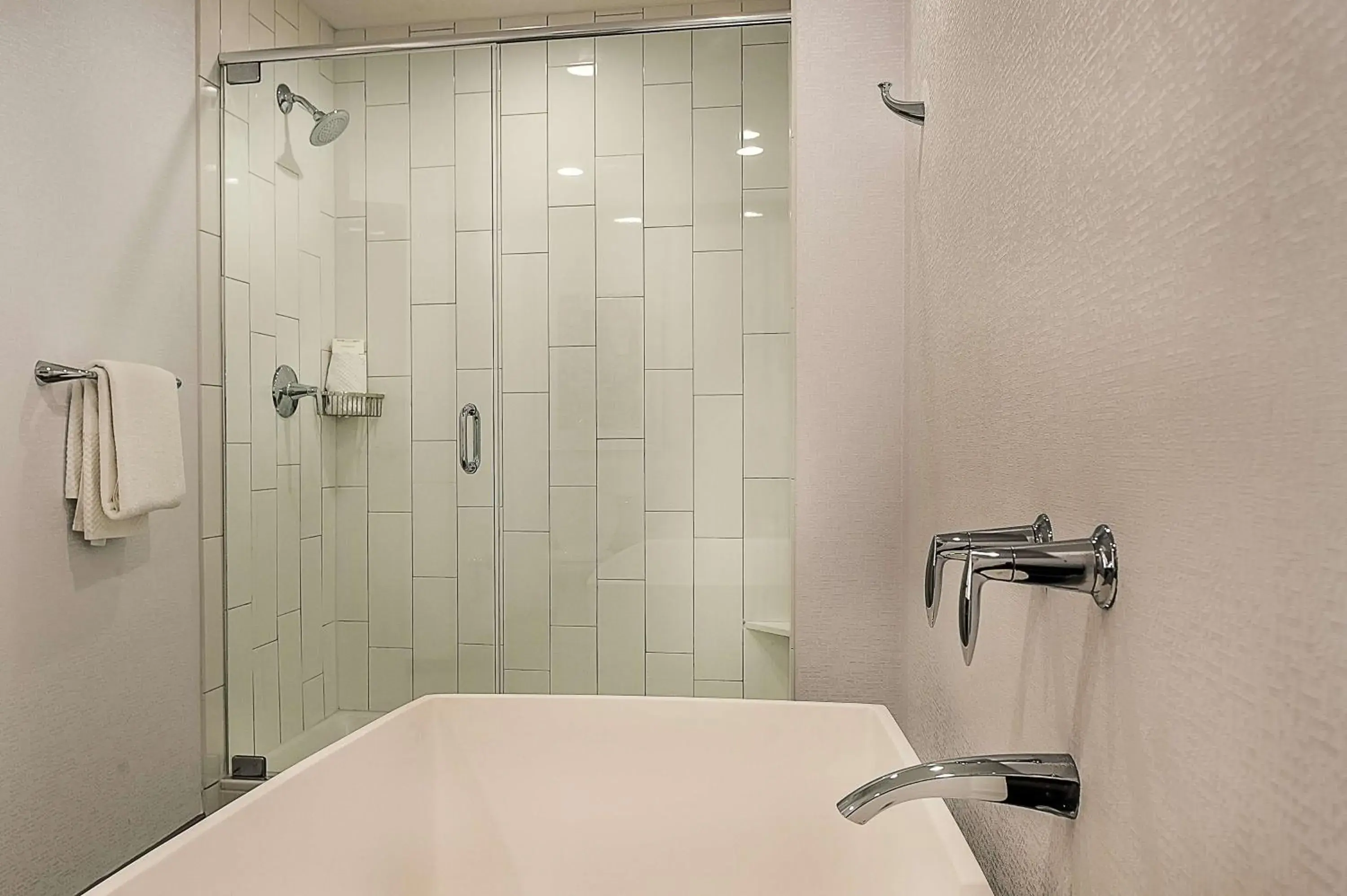 Bathroom in Hilton St. Louis at the Ballpark Bathroom in Hilton St. Louis at the Ballpark