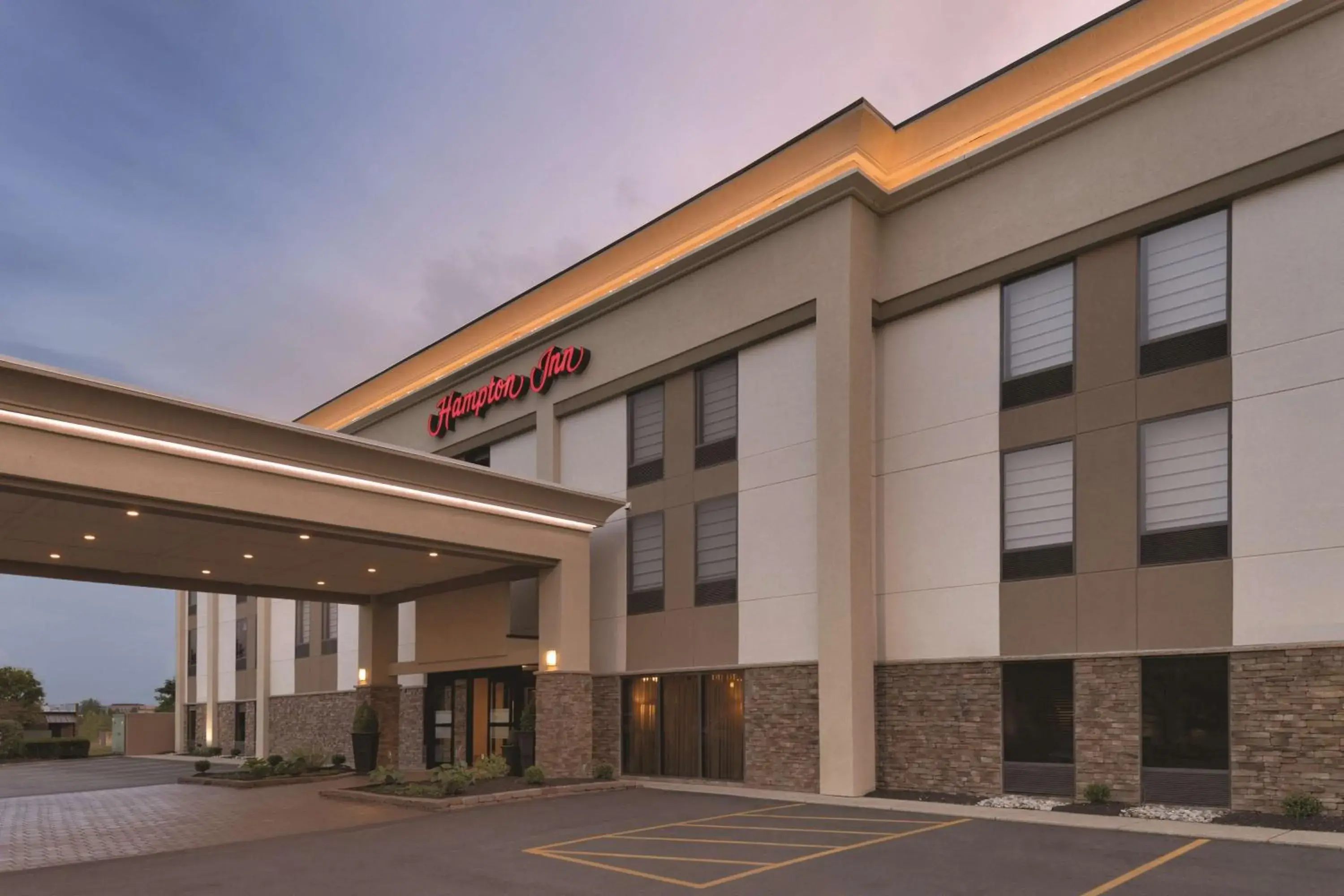 Property building in Hampton Inn Cincinnati Kings Island Property building in Hampton Inn Cincinnati Kings Island