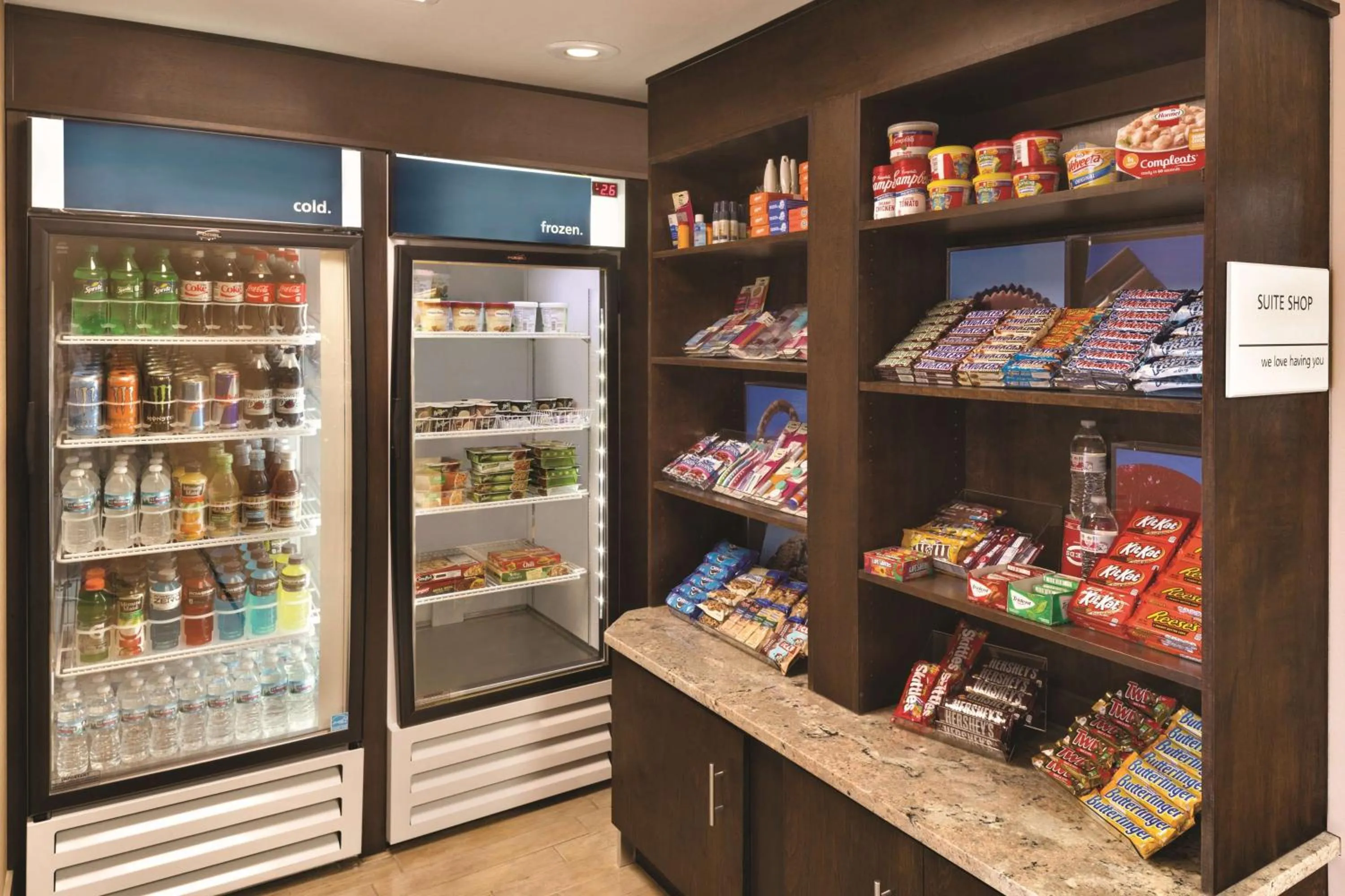 Restaurant/places to eat in Hampton Inn Cincinnati Kings Island