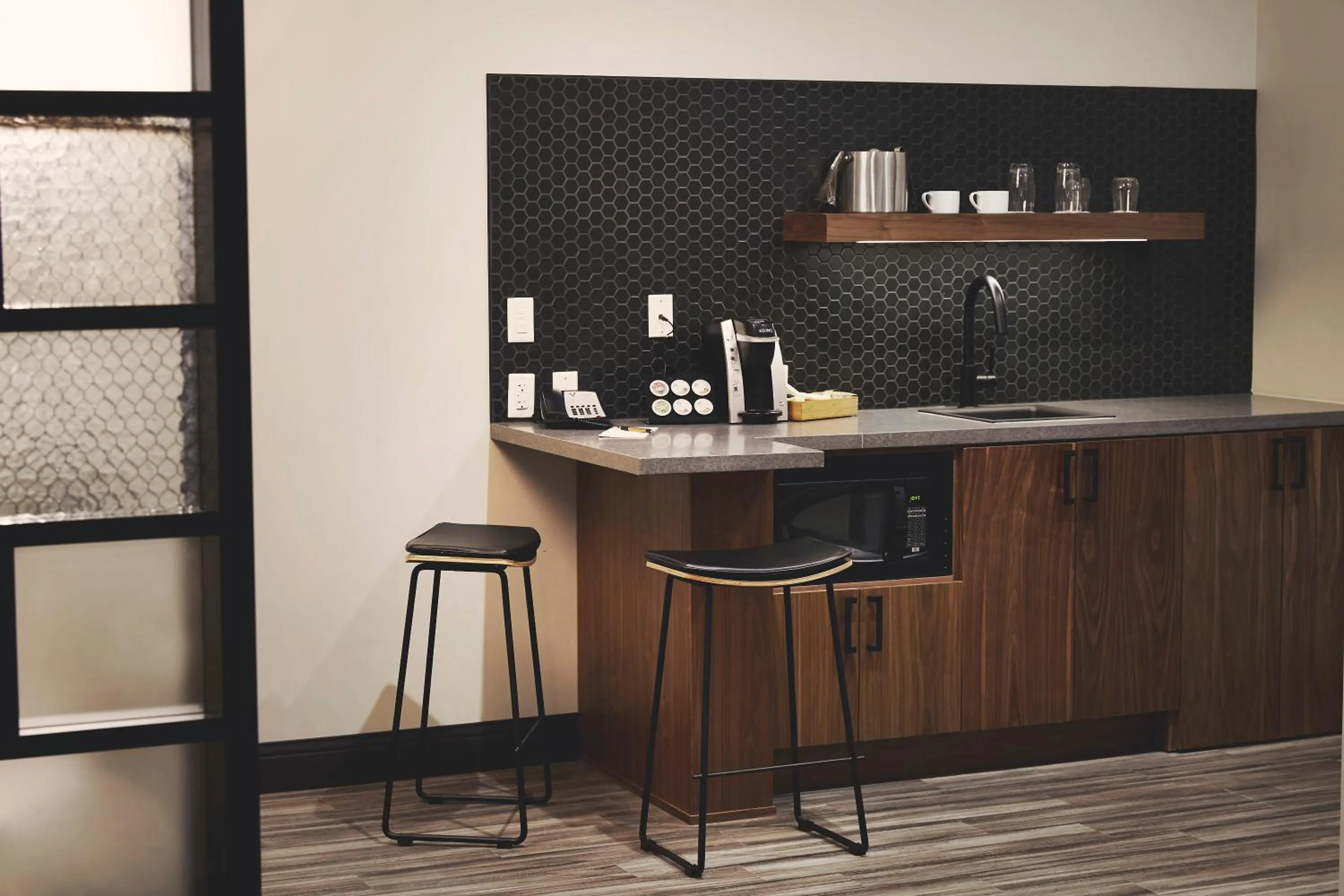 Kitchen or kitchenette in Hotel Vandivort