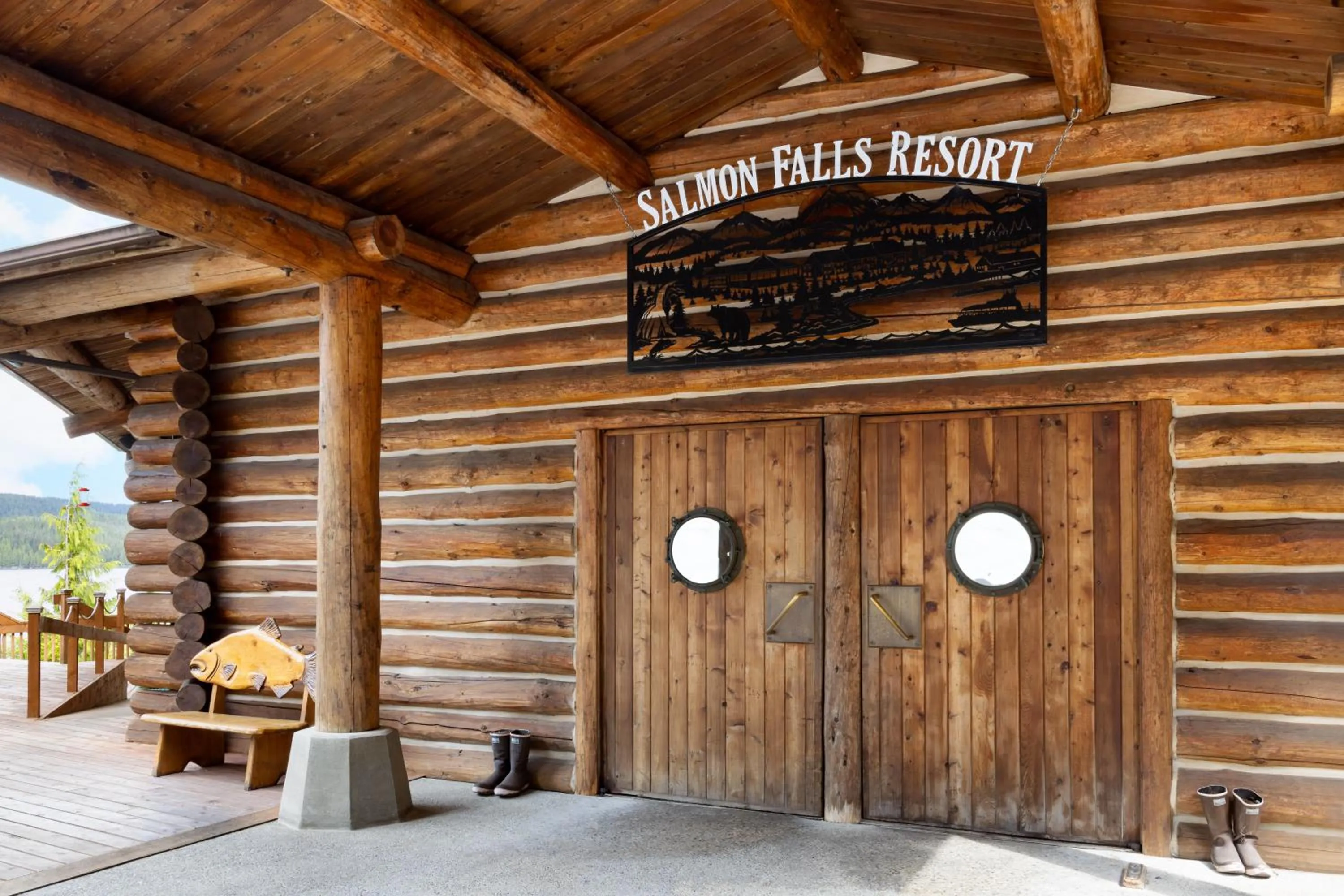 Property building in Salmon Falls Resort