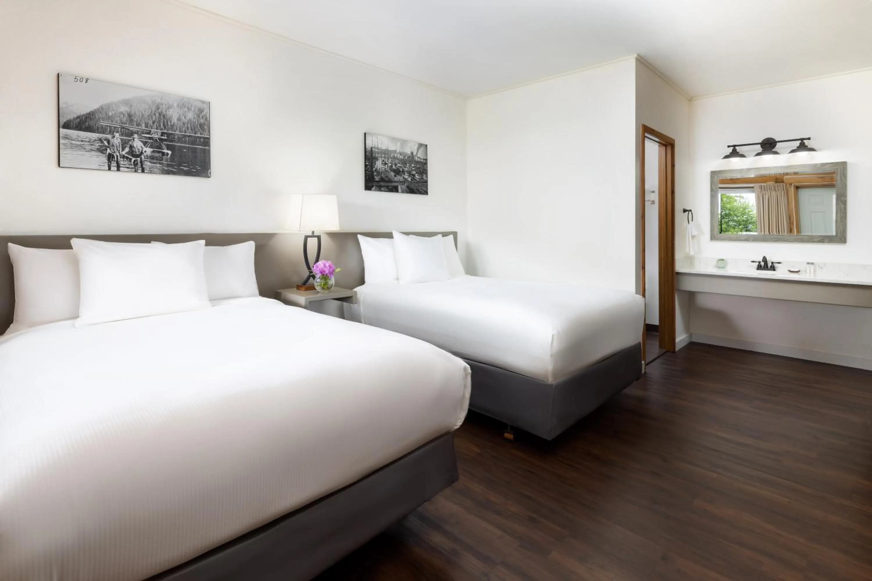 Bedroom in Salmon Falls Resort