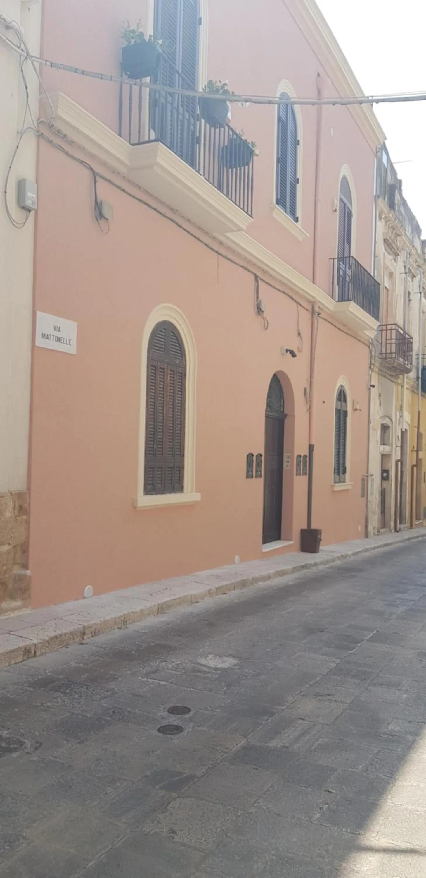 Property building in La Casa Sul Porto