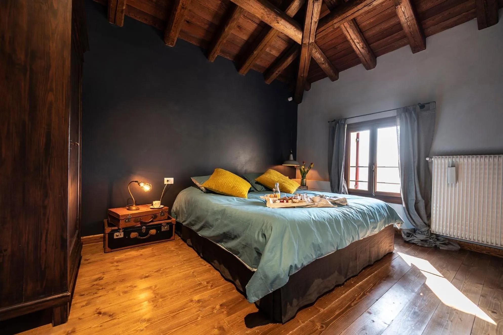 Superior Double Room in Foresteria Borgoluce