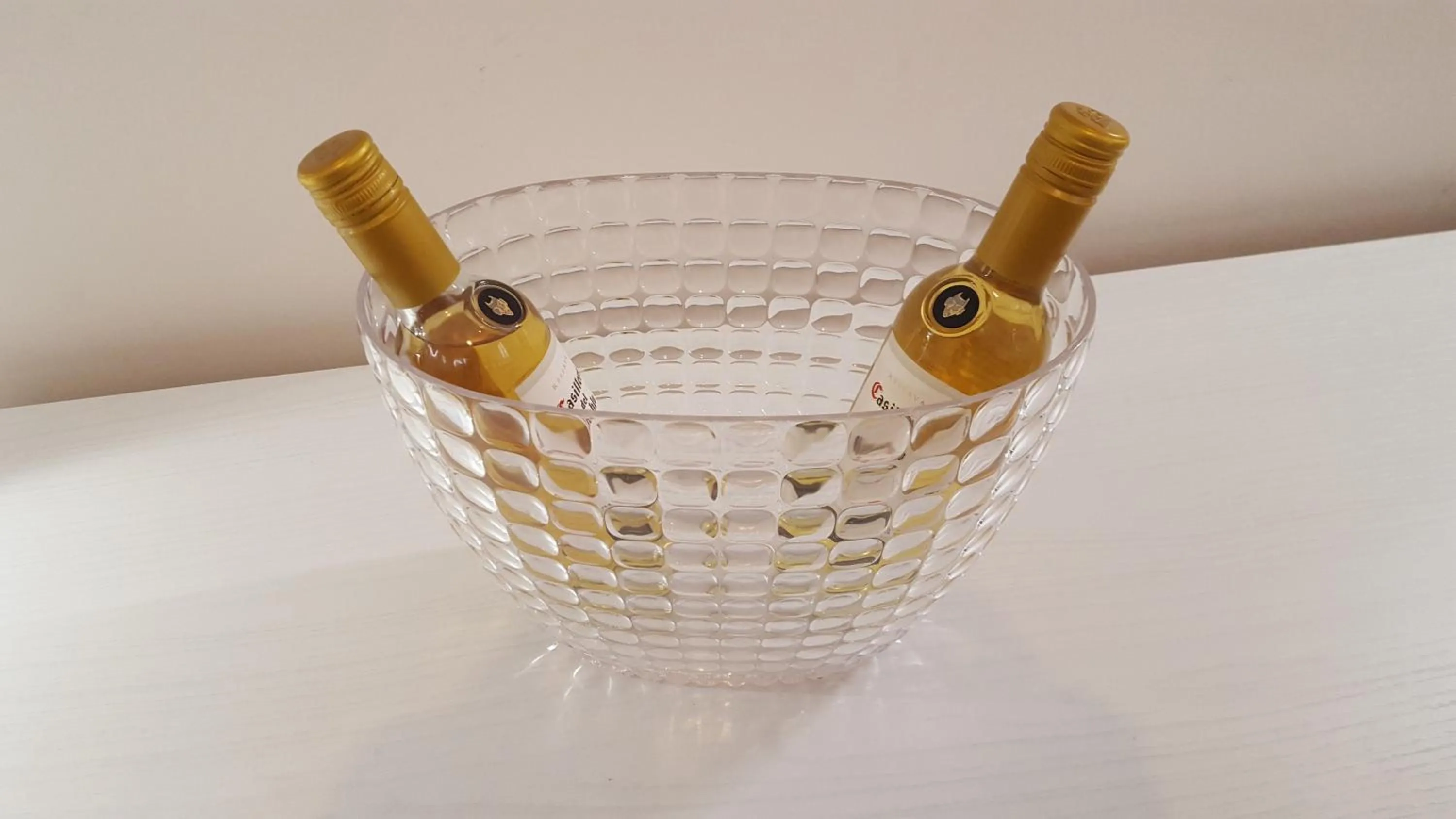 Decorative detail in Una Finestra su Monti