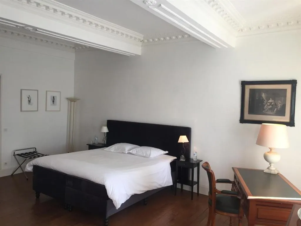 Bedroom, Bed in Le Jardin d'Homps