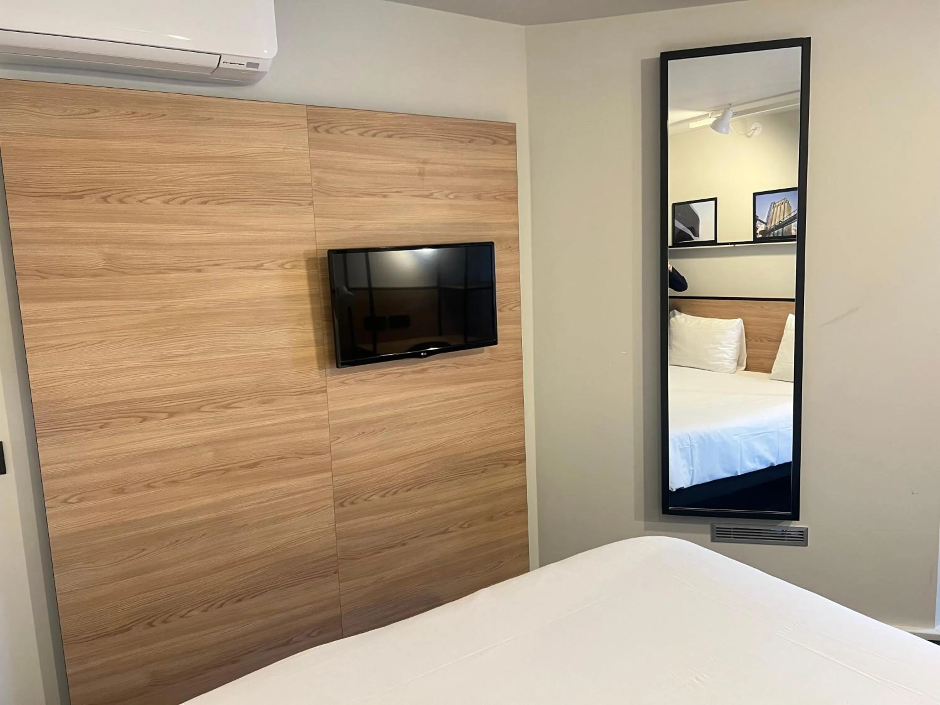 Bed in ibis Lorient Centre Gare