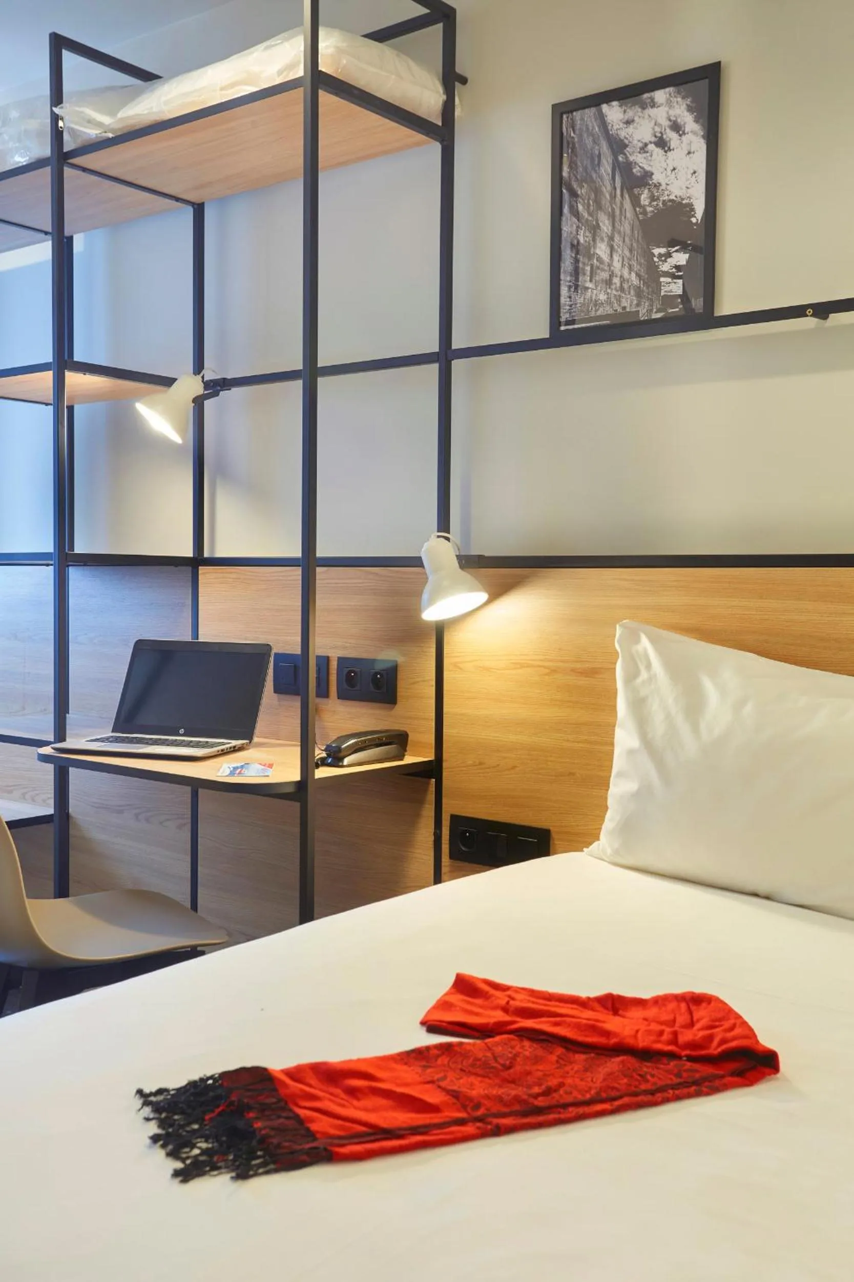 Bed in ibis Lorient Centre Gare