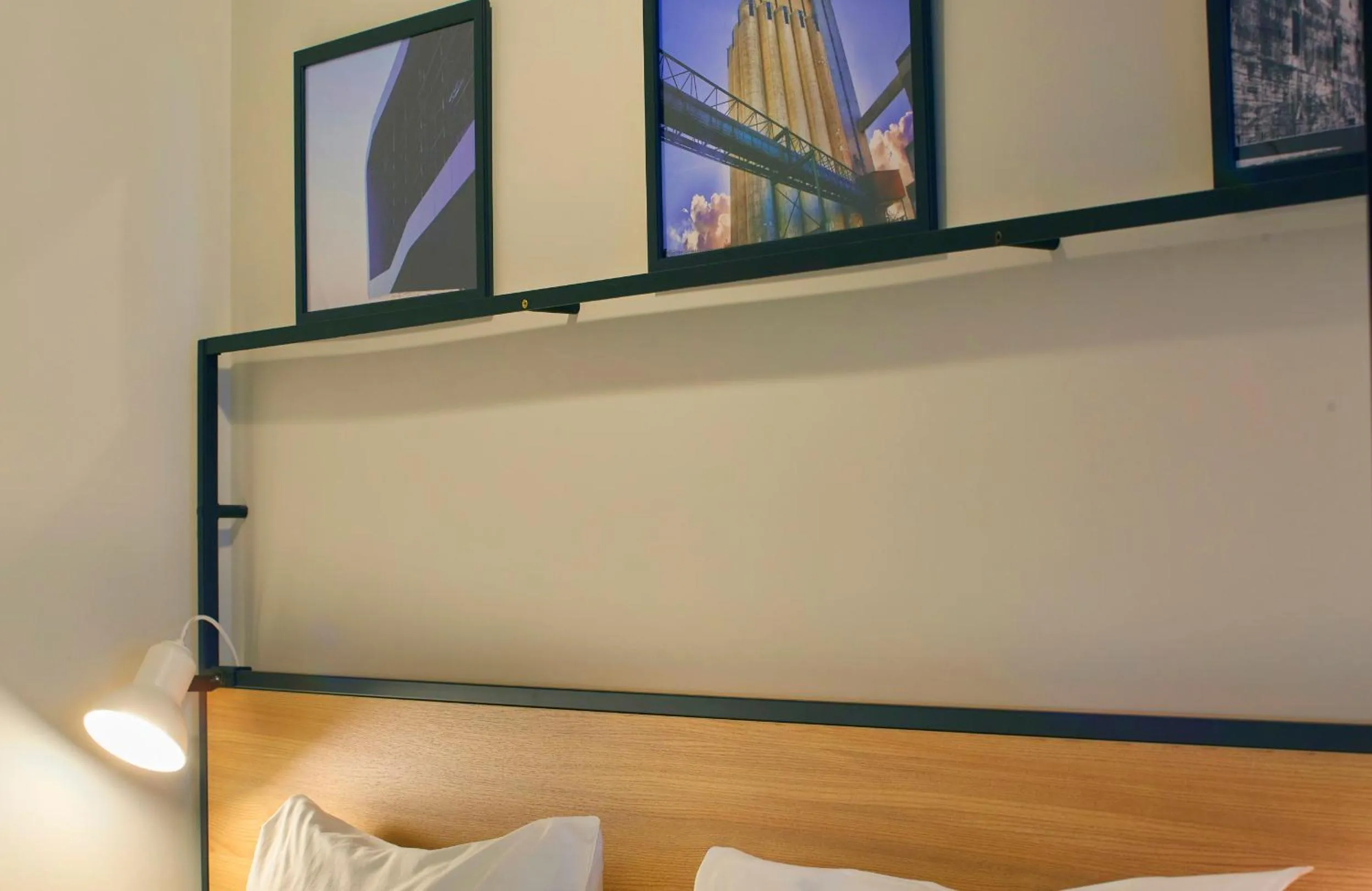 Bedroom, Bed in ibis Lorient Centre Gare