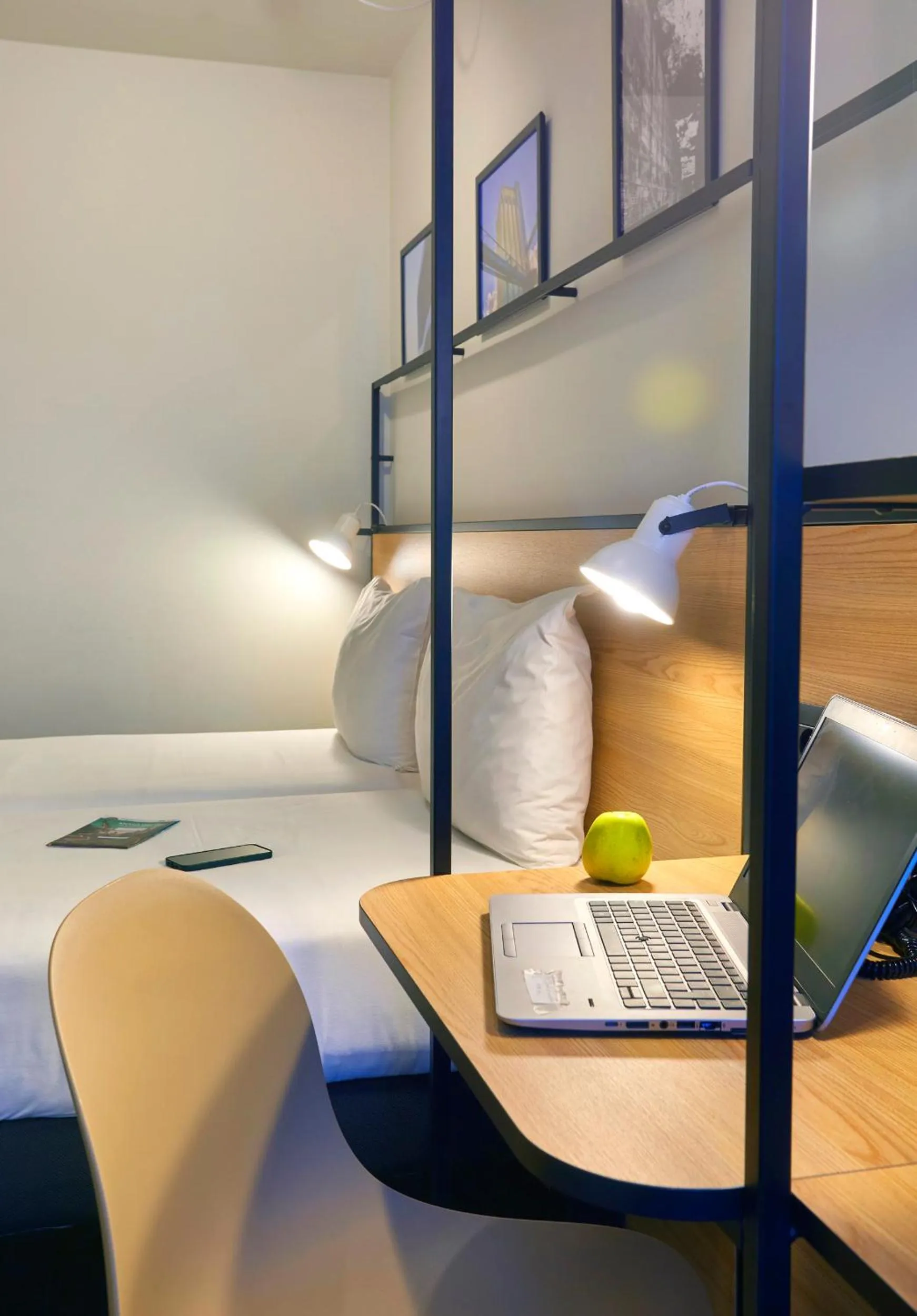 Bed in ibis Lorient Centre Gare