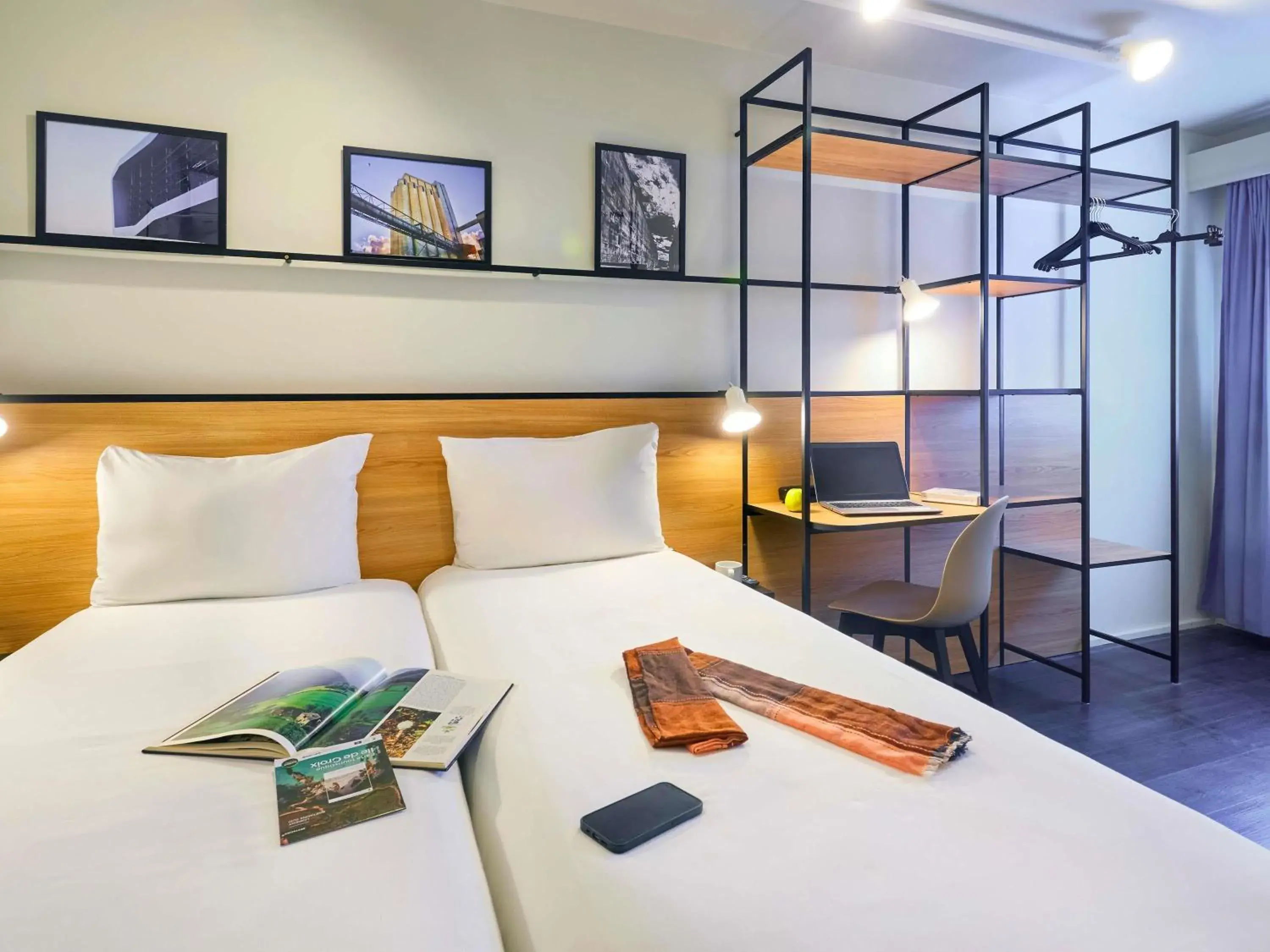 Bedroom, Bed in ibis Lorient Centre Gare Bedroom, Bed in ibis Lorient Centre Gare