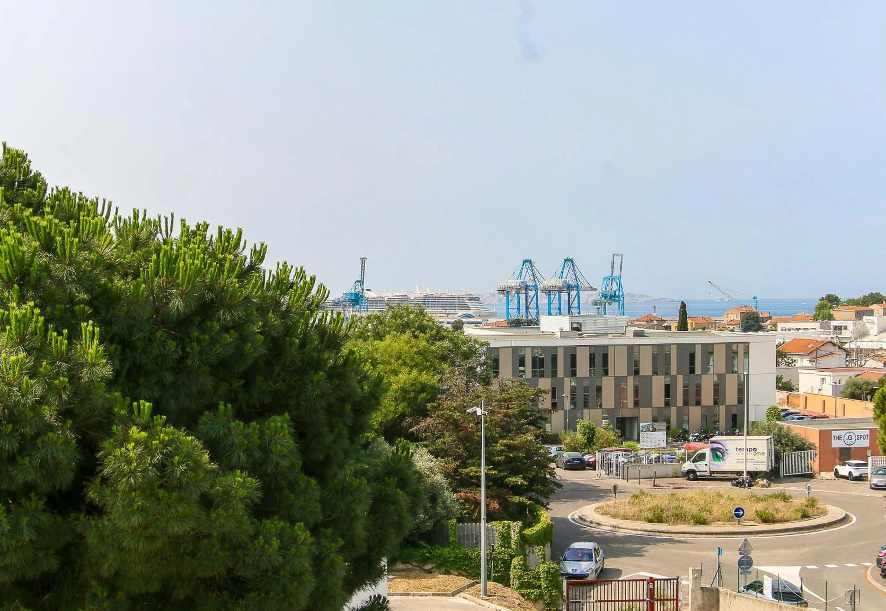 Sea view in B&B HOTEL Marseille Estaque
