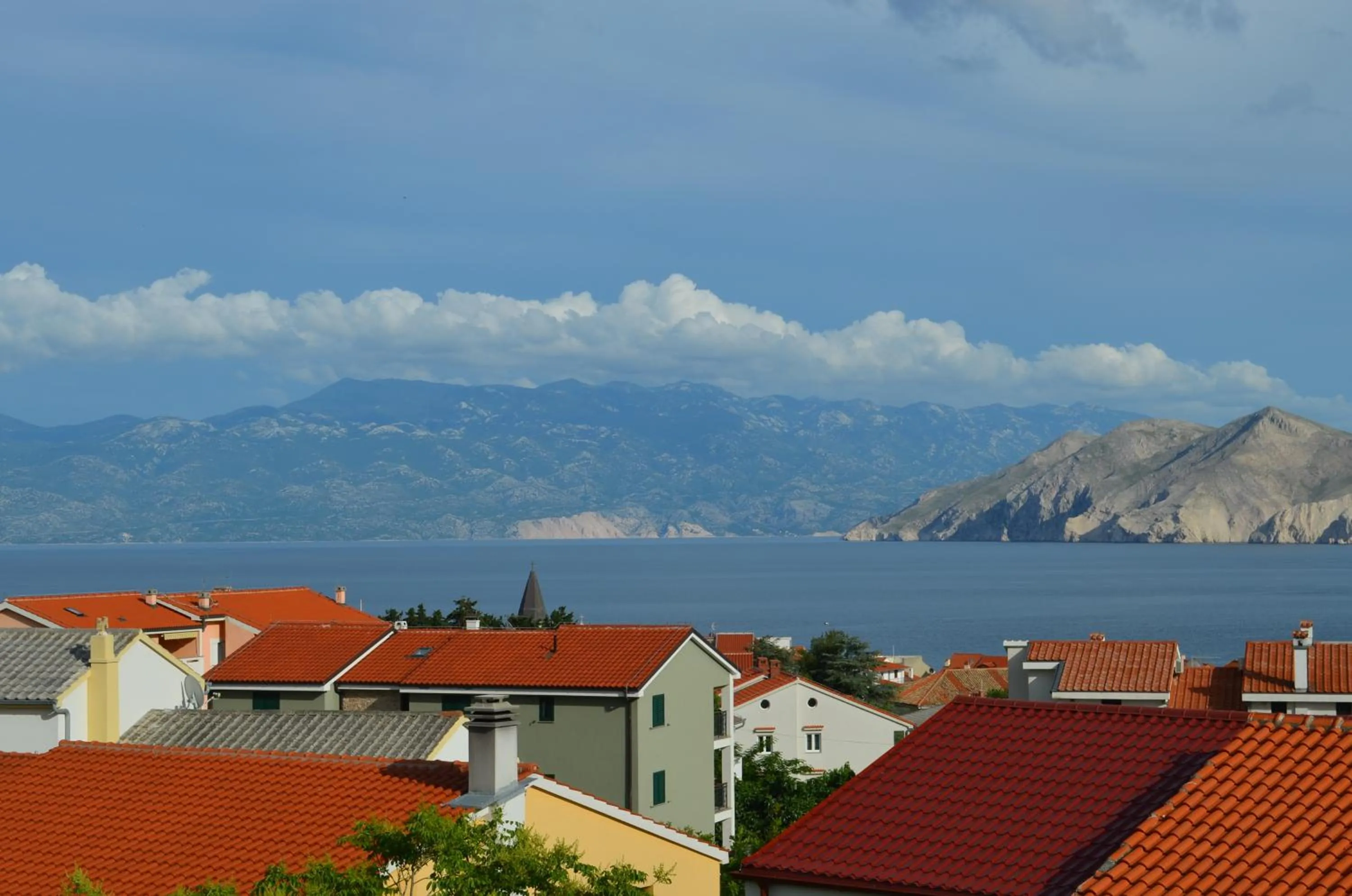 Apartments & Rooms Nensi