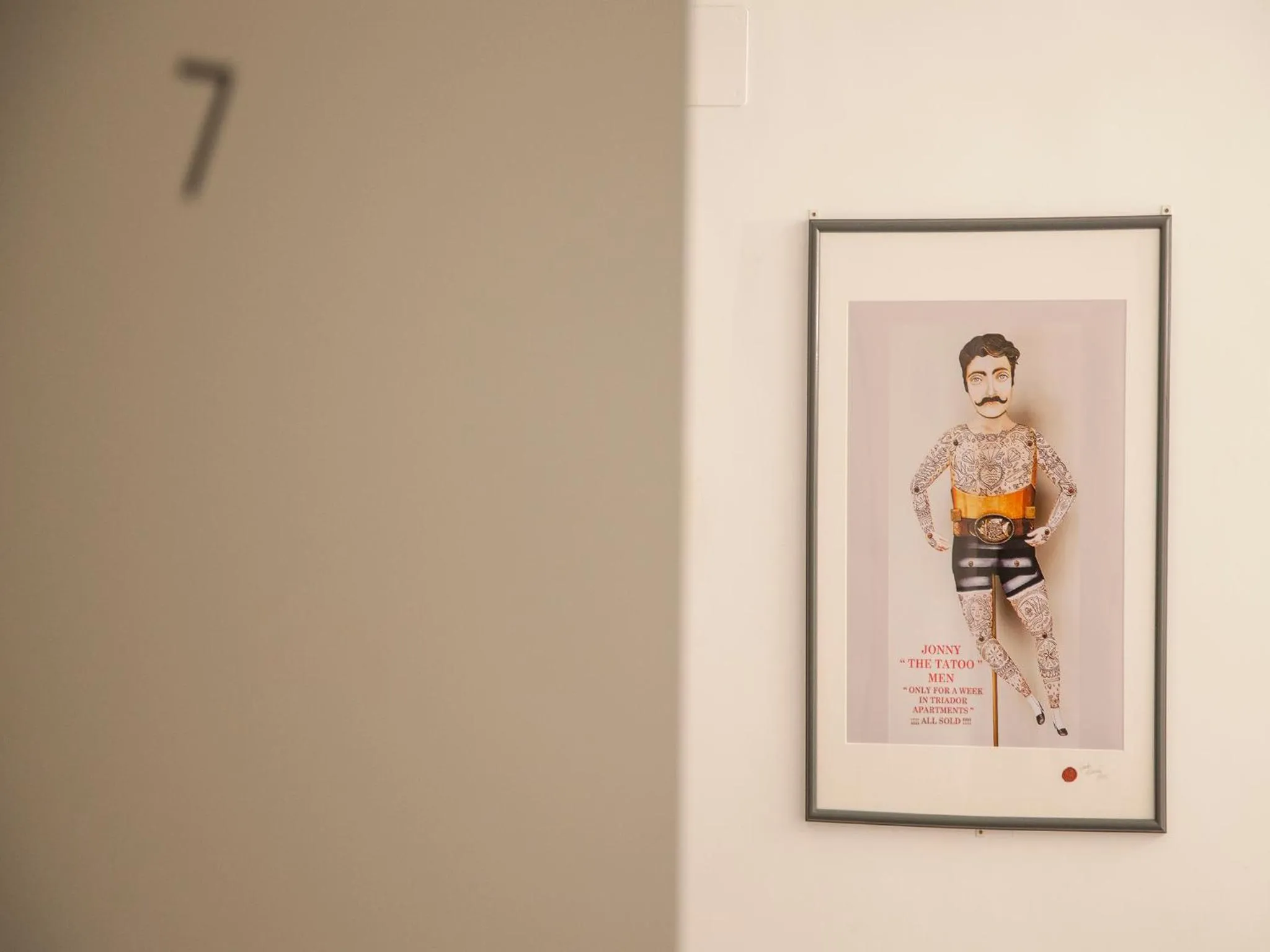 Decorative detail in Flats Friends Soho Suites