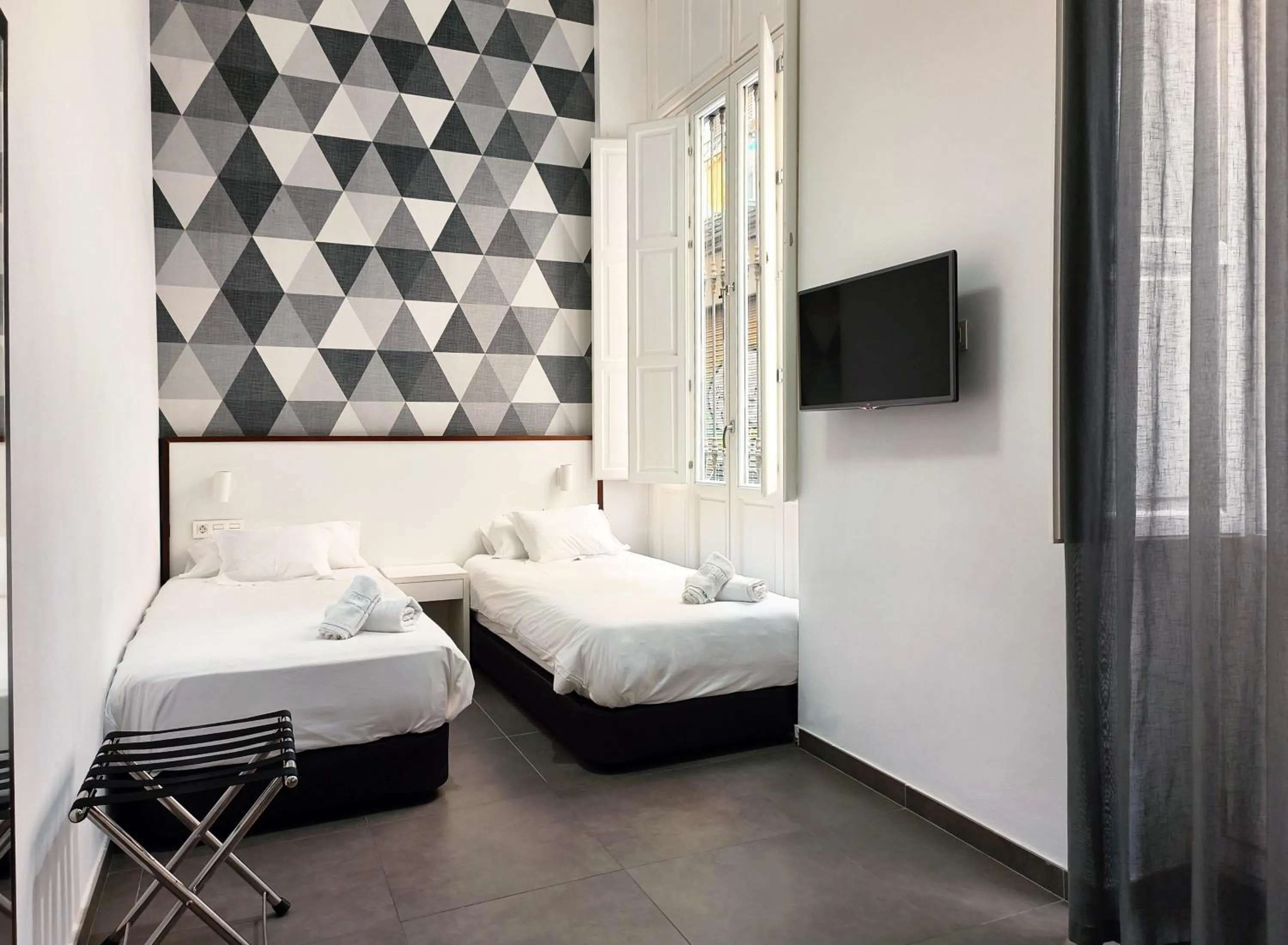 Bed in Flats Friends Soho Suites