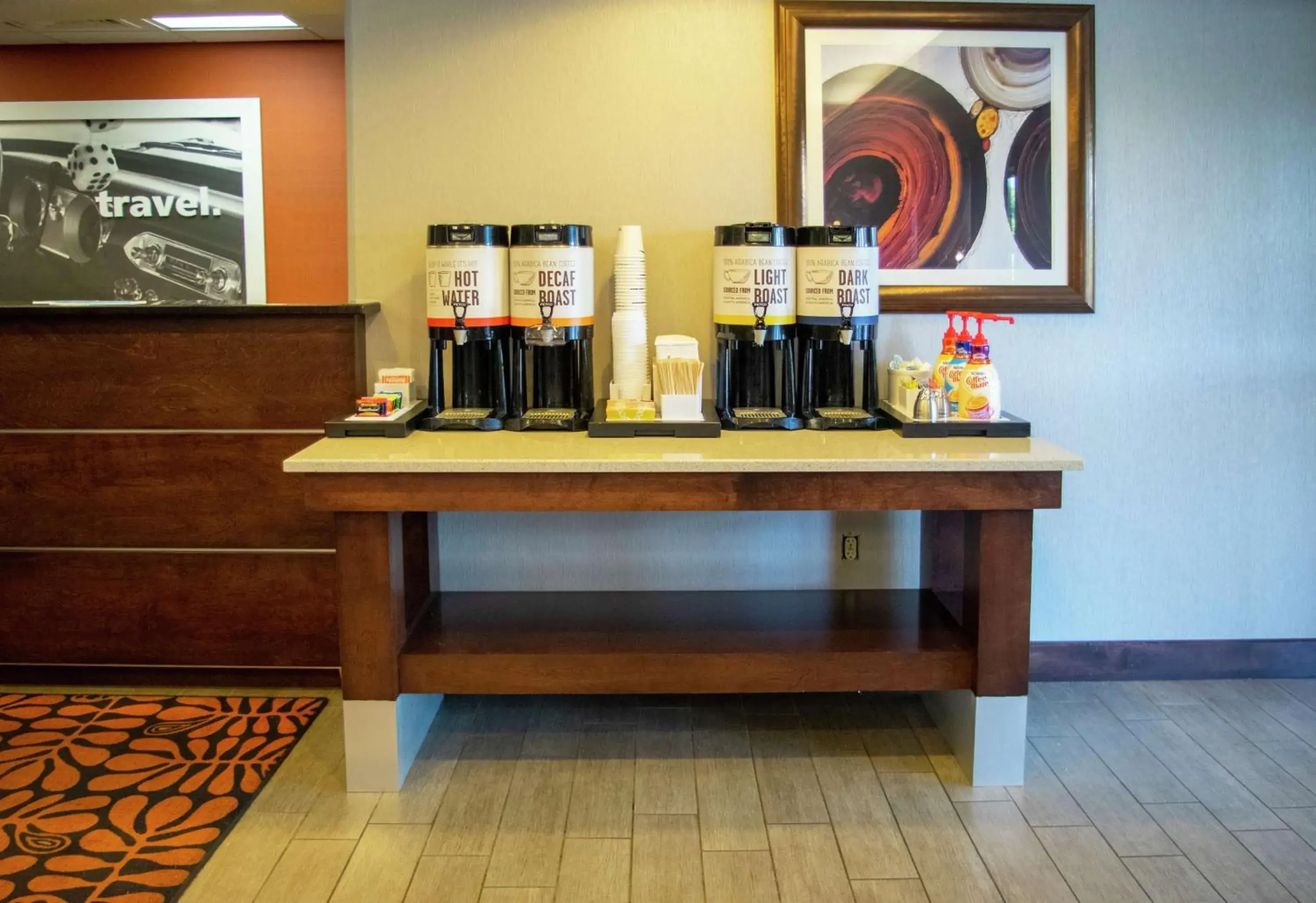 Lobby or reception in Hampton Inn St. Louis-Chesterfield Lobby or reception in Hampton Inn St. Louis-Chesterfield