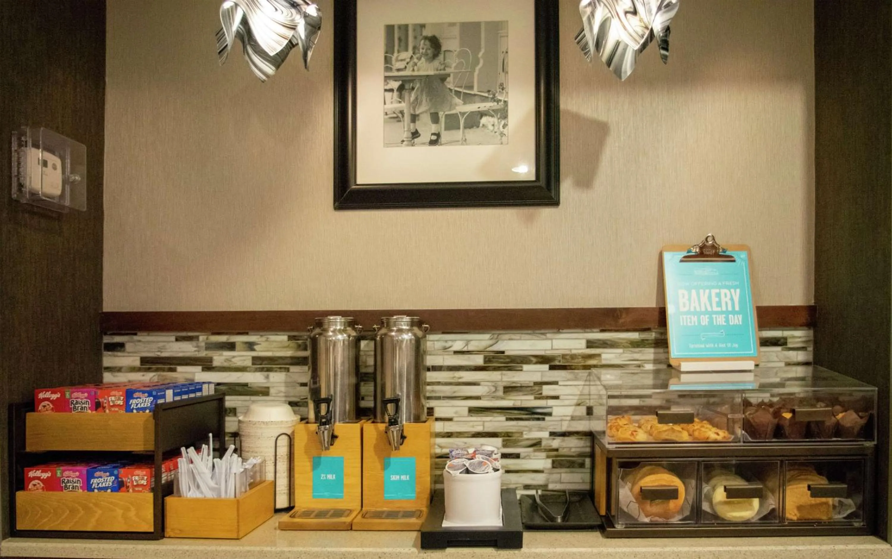 Breakfast in Hampton Inn St. Louis-Chesterfield