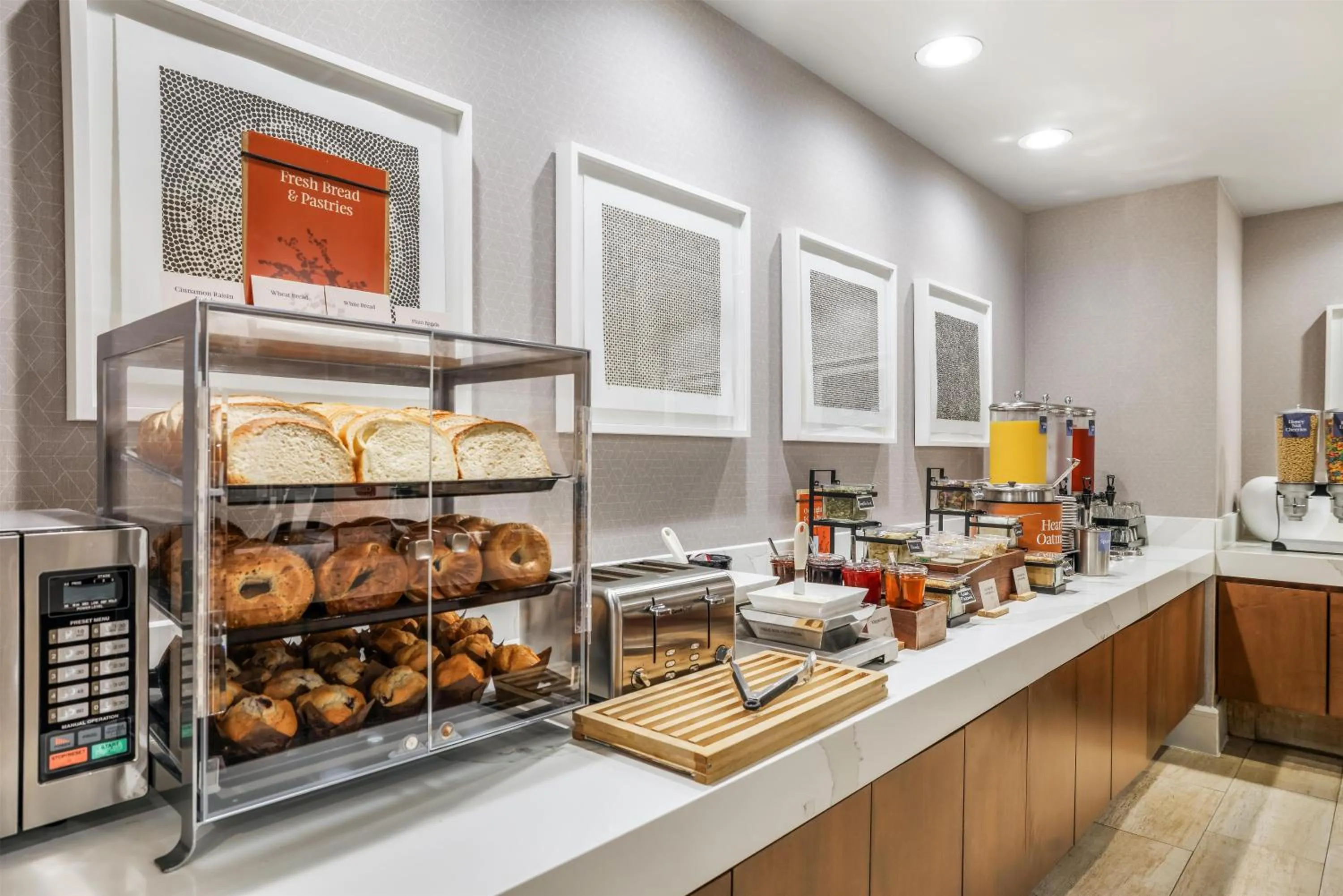 Breakfast in Homewood Suites Dallas-Frisco