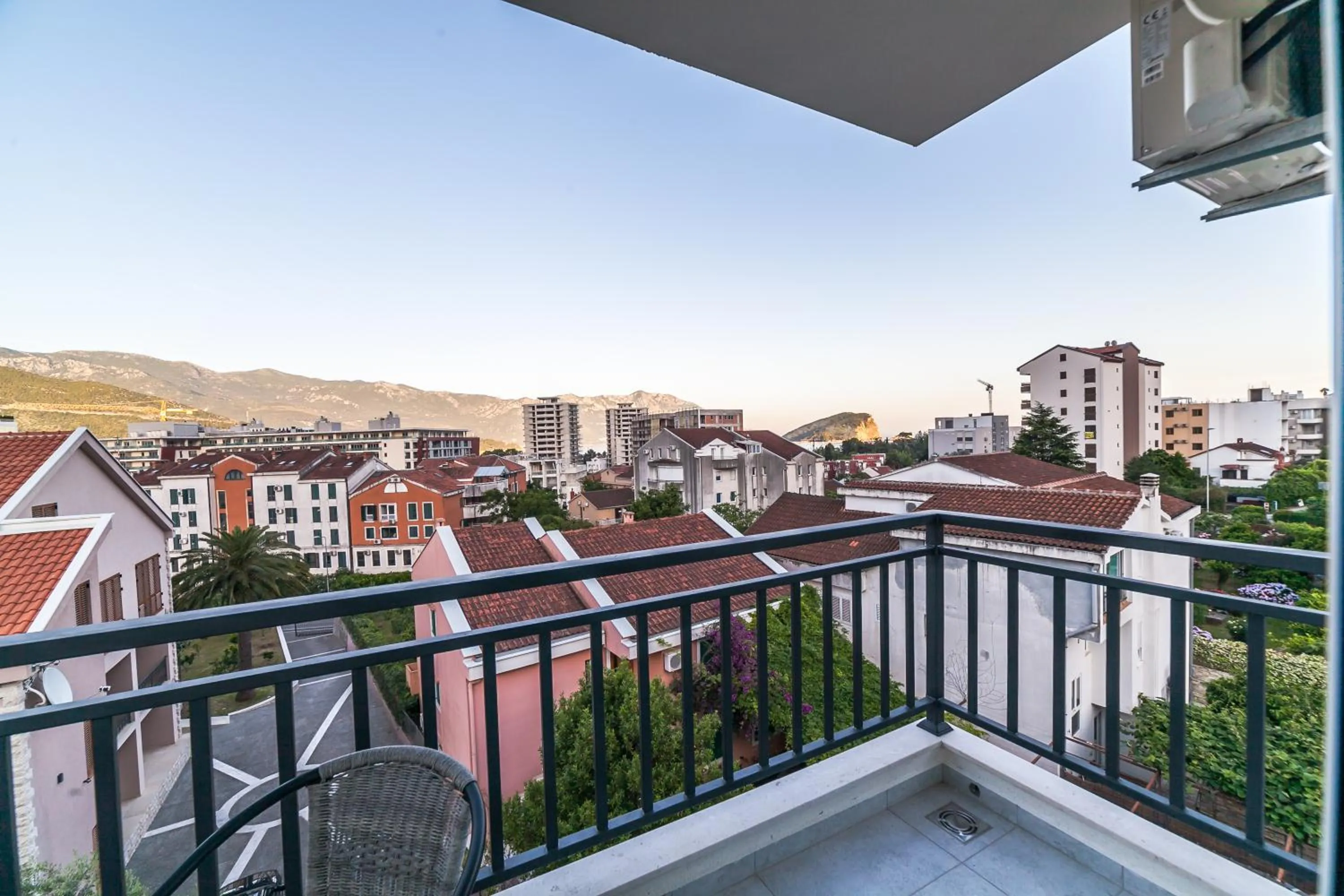 Milara Apartments