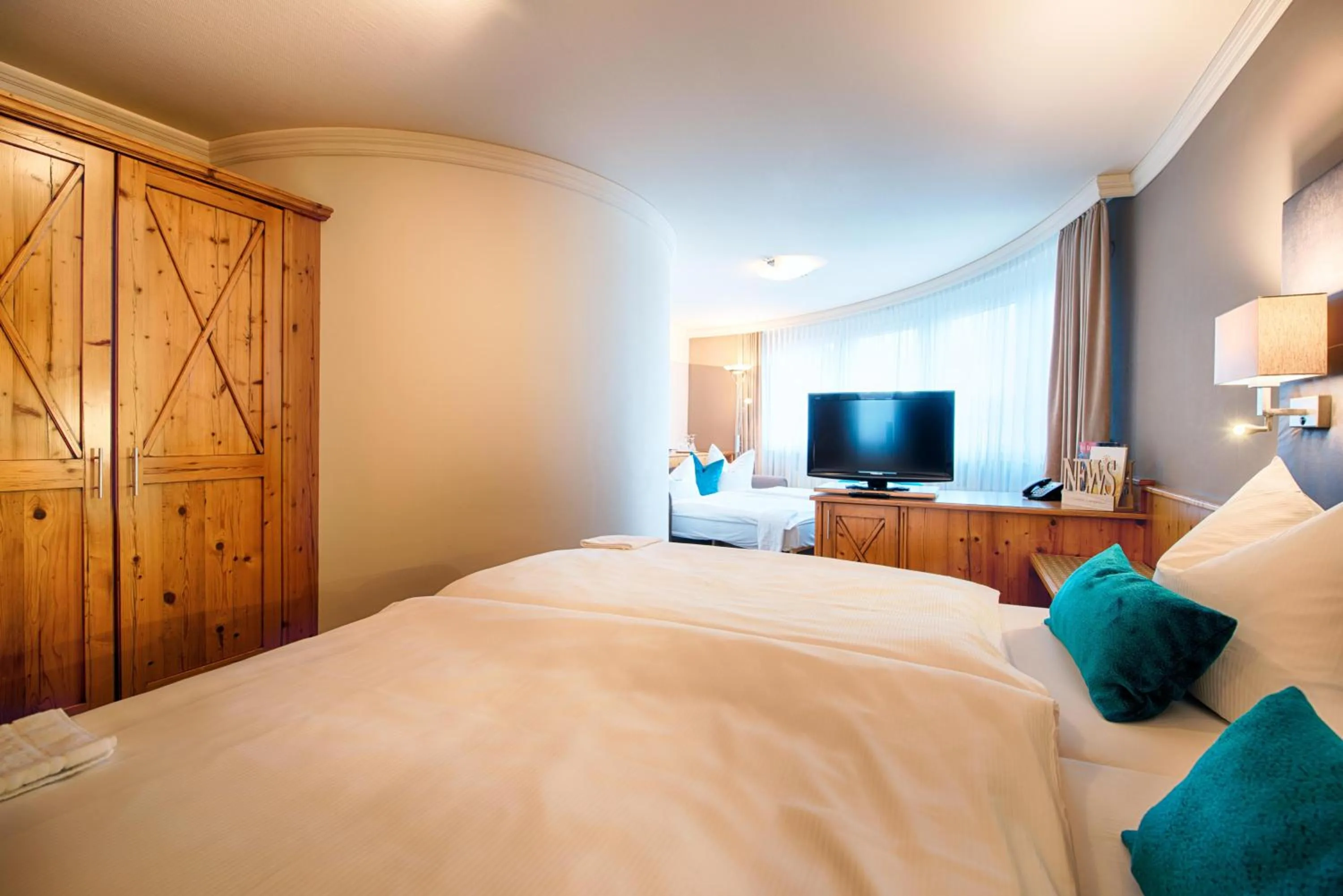 Day, Bed in Hotel Landhaus Feckl