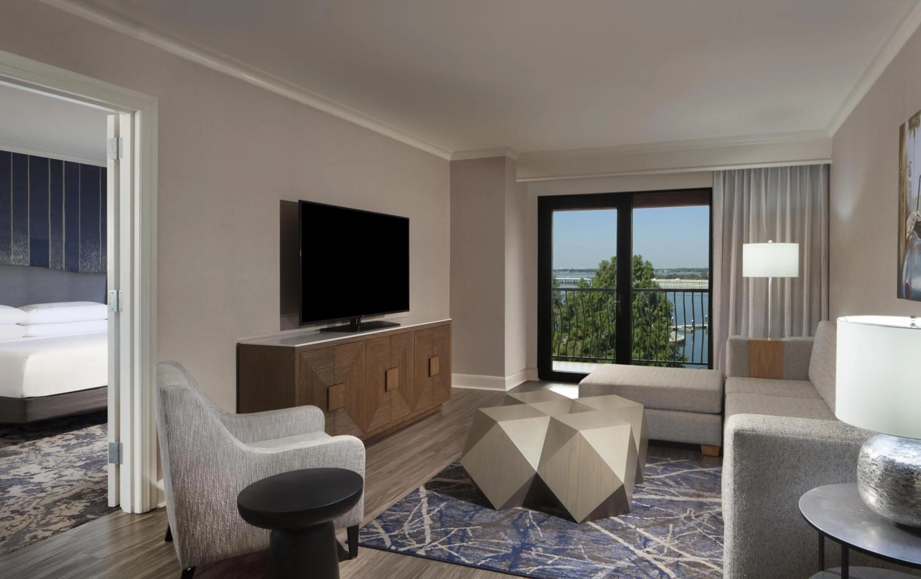 Living room in Hilton Dallas/Rockwall Lakefront Hotel