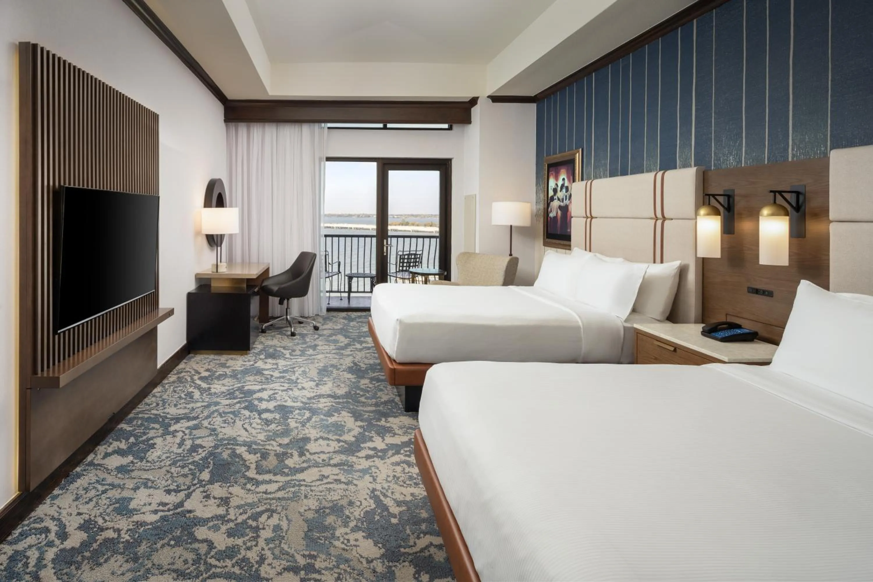 Bed in Hilton Dallas/Rockwall Lakefront Hotel