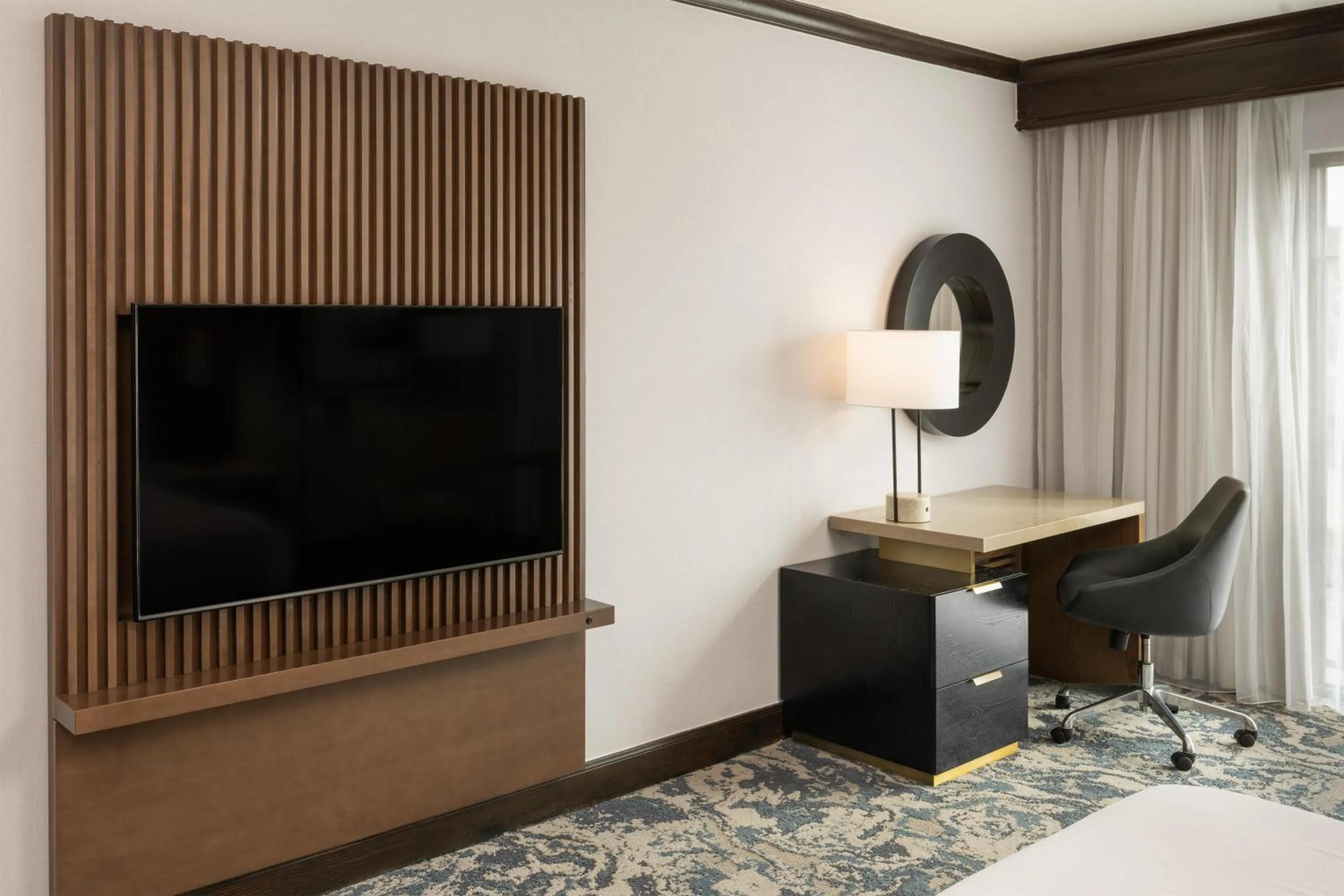 Bedroom, Bed in Hilton Dallas/Rockwall Lakefront Hotel