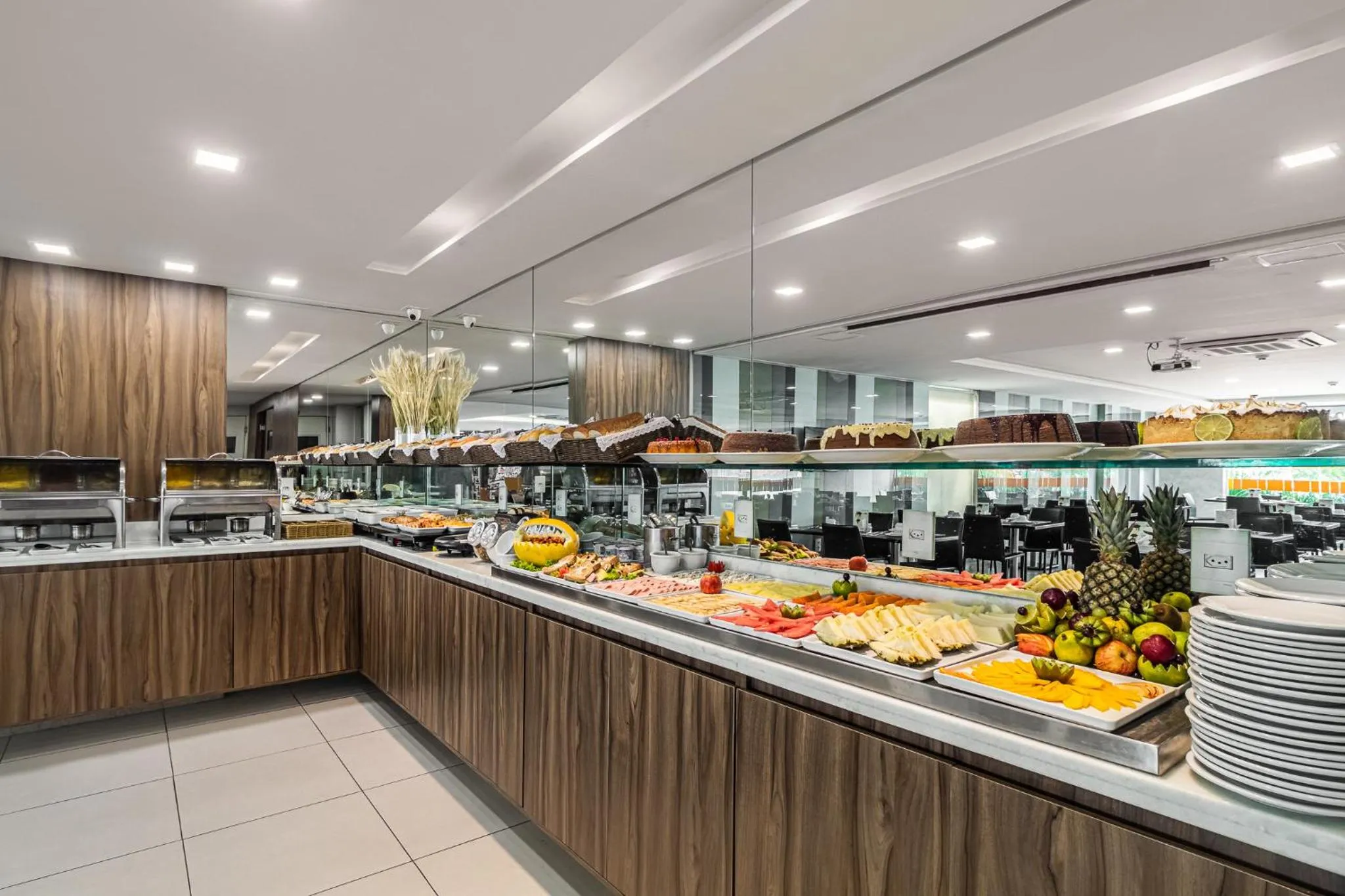 Breakfast in Citi Hotel Premium Caruaru