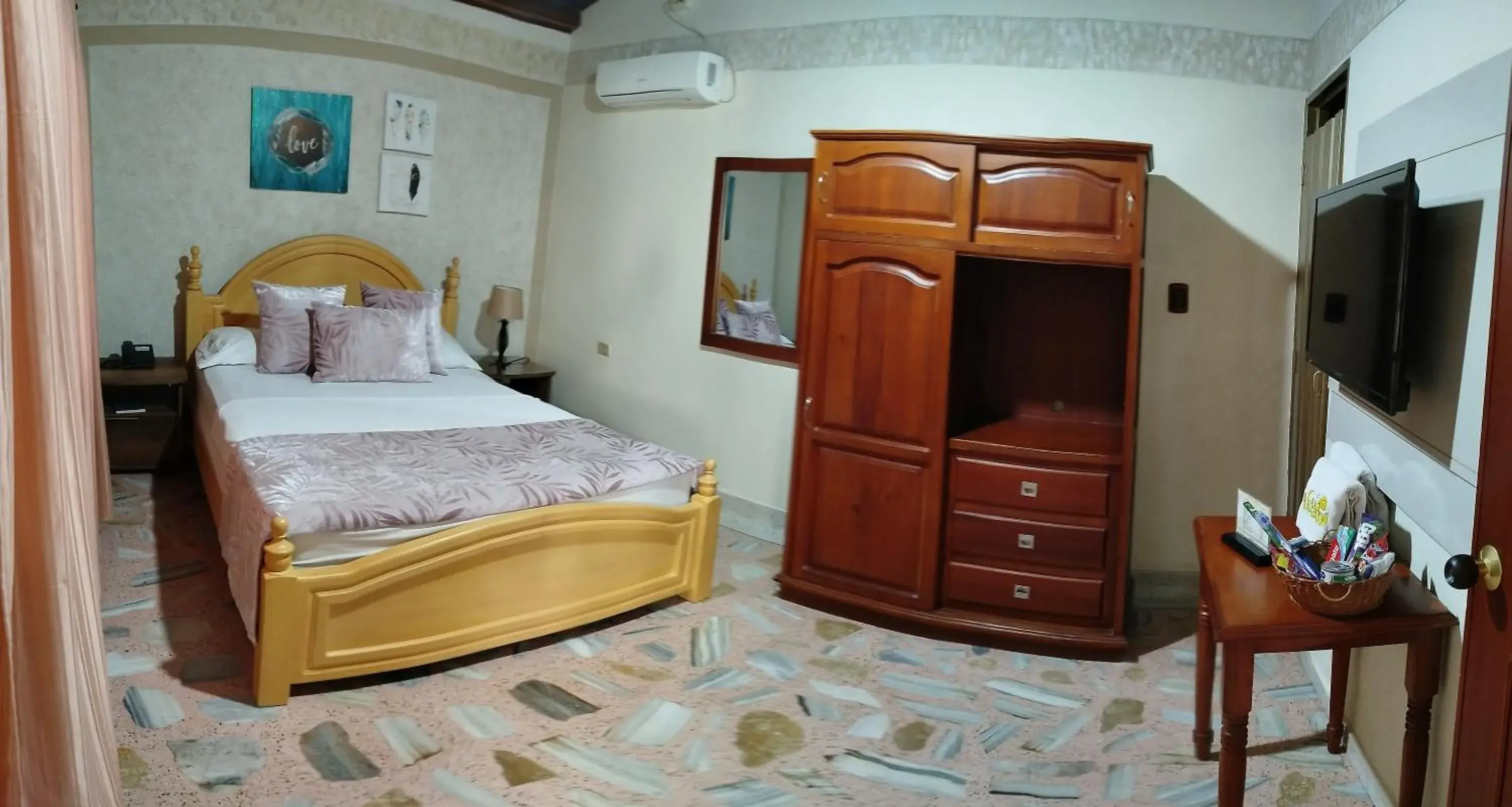 Standard Single Room - single occupancy in Hotel Casa Aragon Standard Single Room - single occupancy in Hotel Casa Aragon
