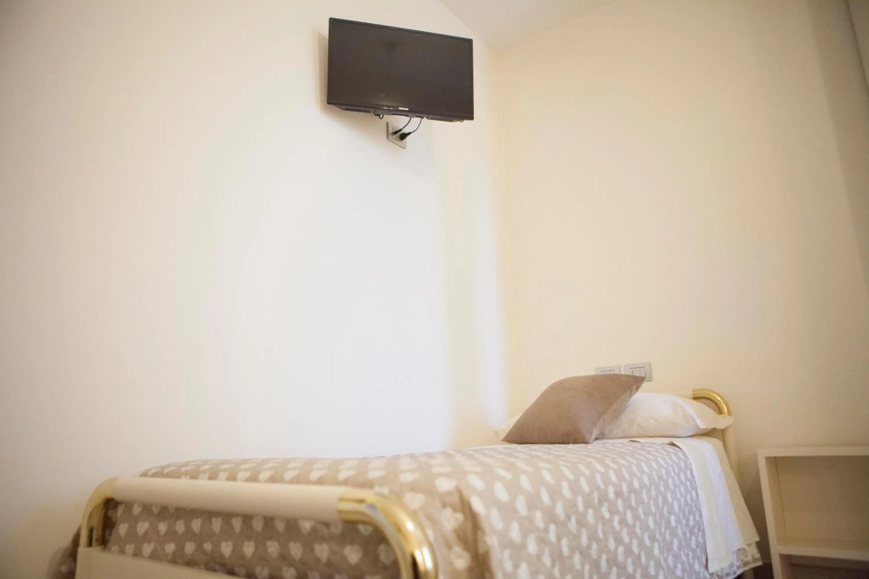 Decorative detail, Bed in B&B La Gioiosa