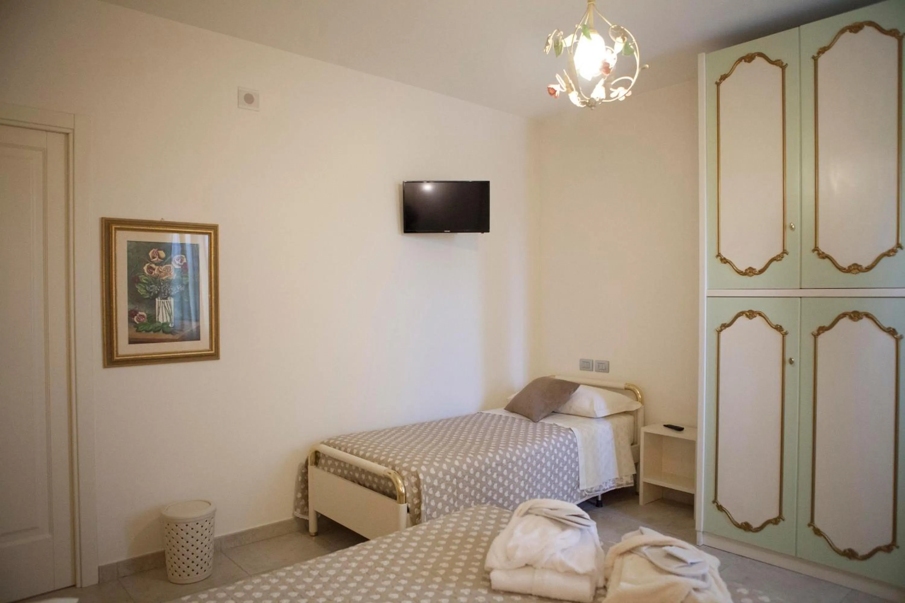 Decorative detail, Bed in B&B La Gioiosa