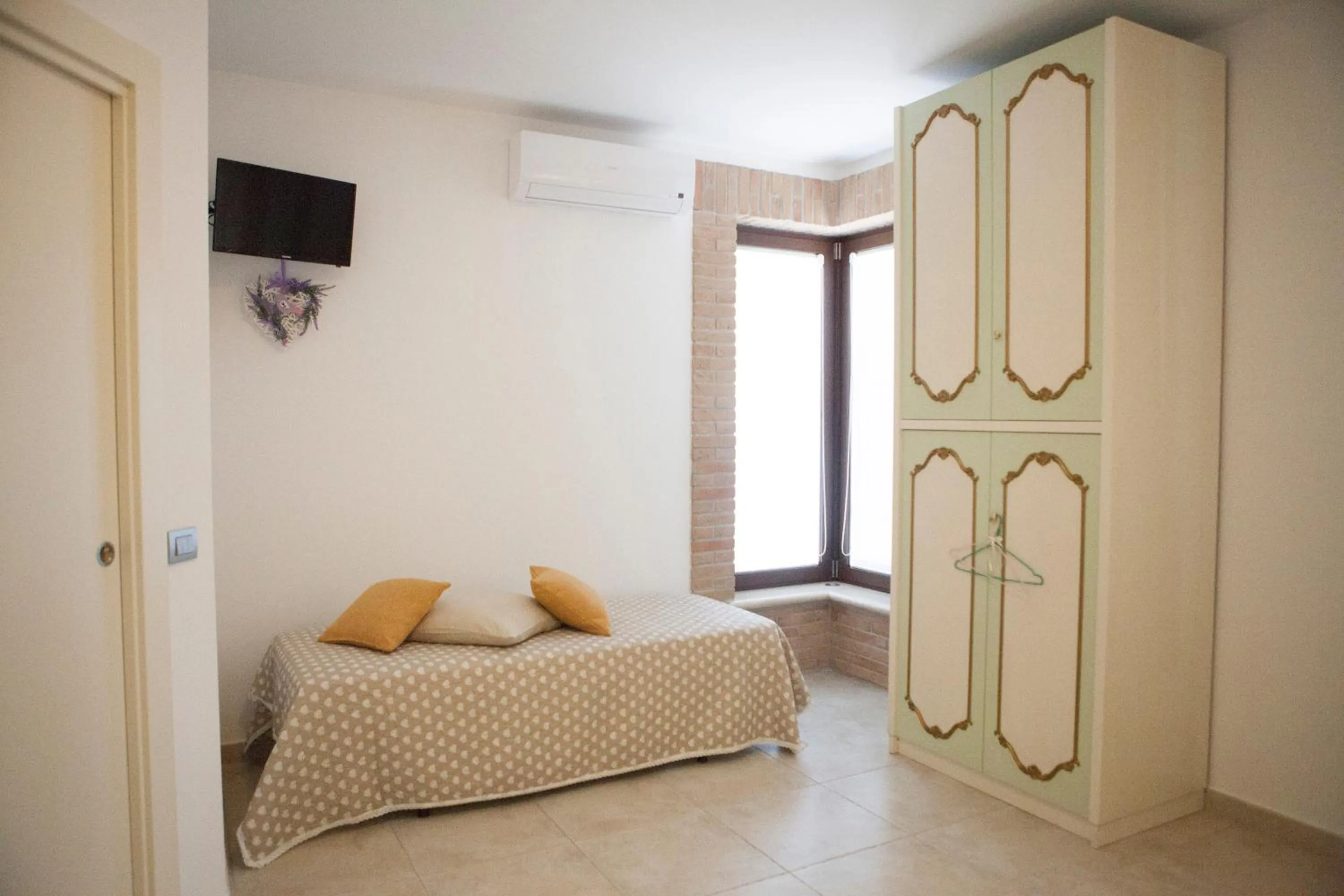 Day, Bed in B&B La Gioiosa
