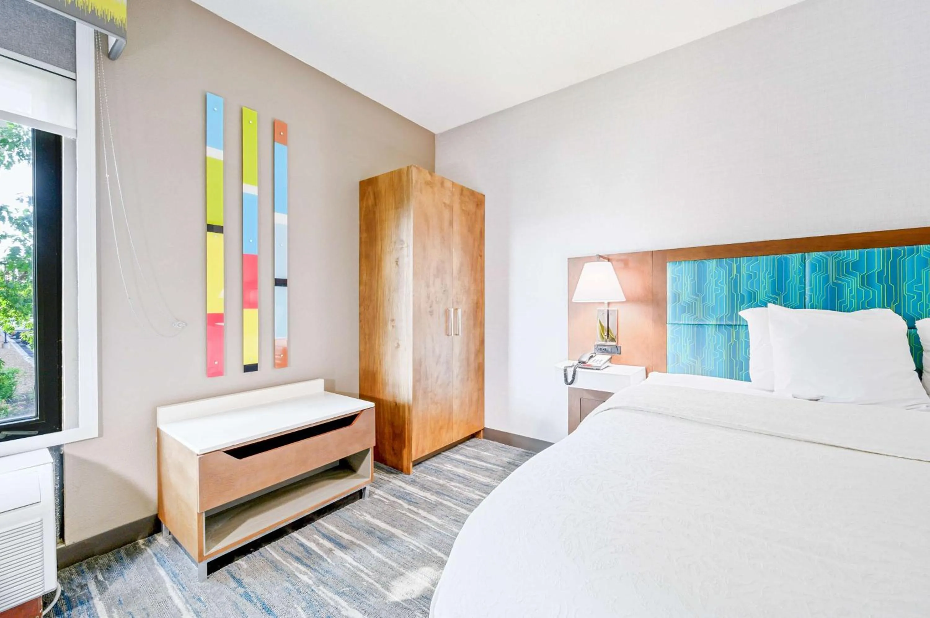 Bed in Hampton Inn St. Louis - Westport