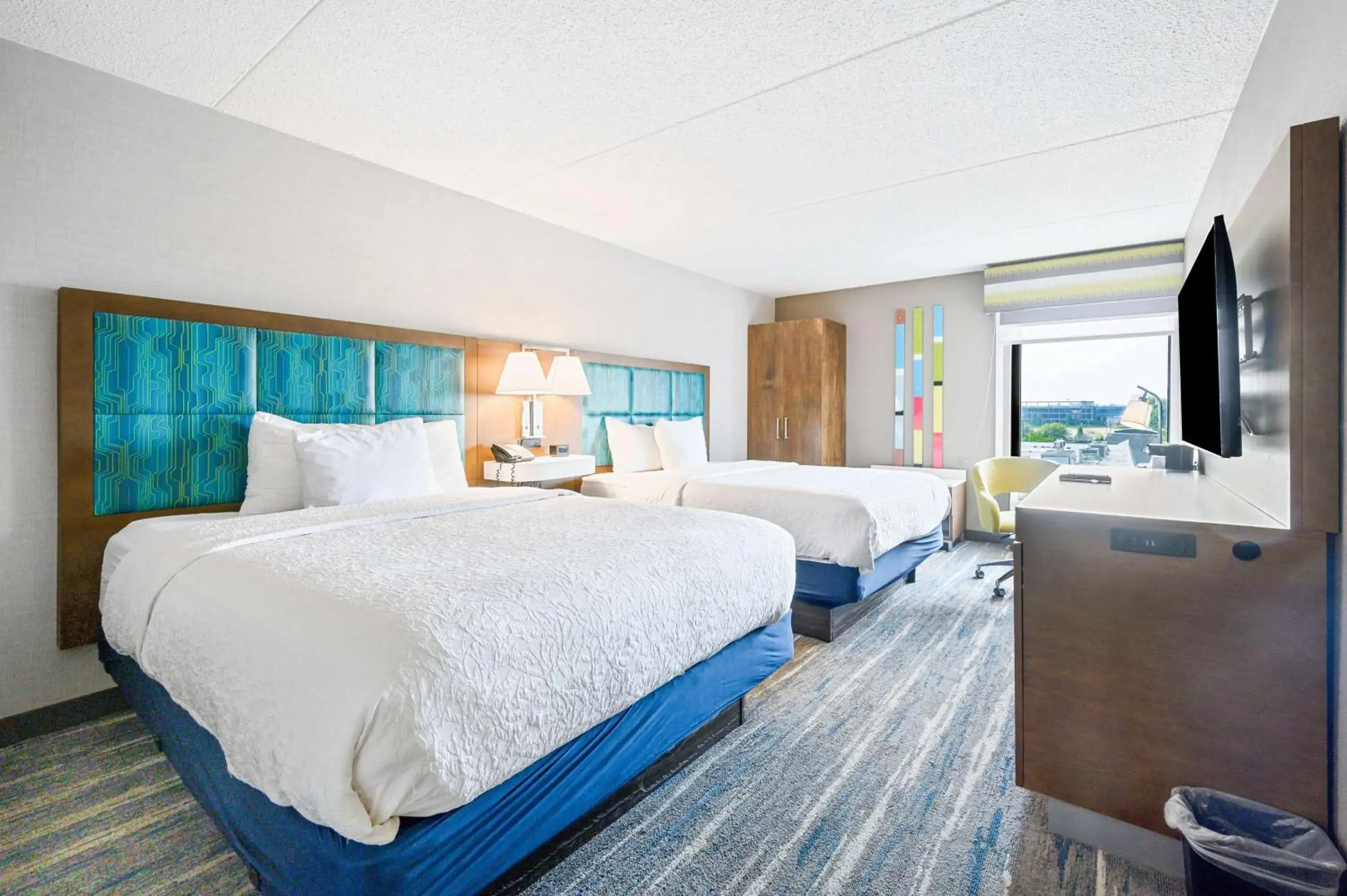 Bed in Hampton Inn St. Louis - Westport Bed in Hampton Inn St. Louis - Westport